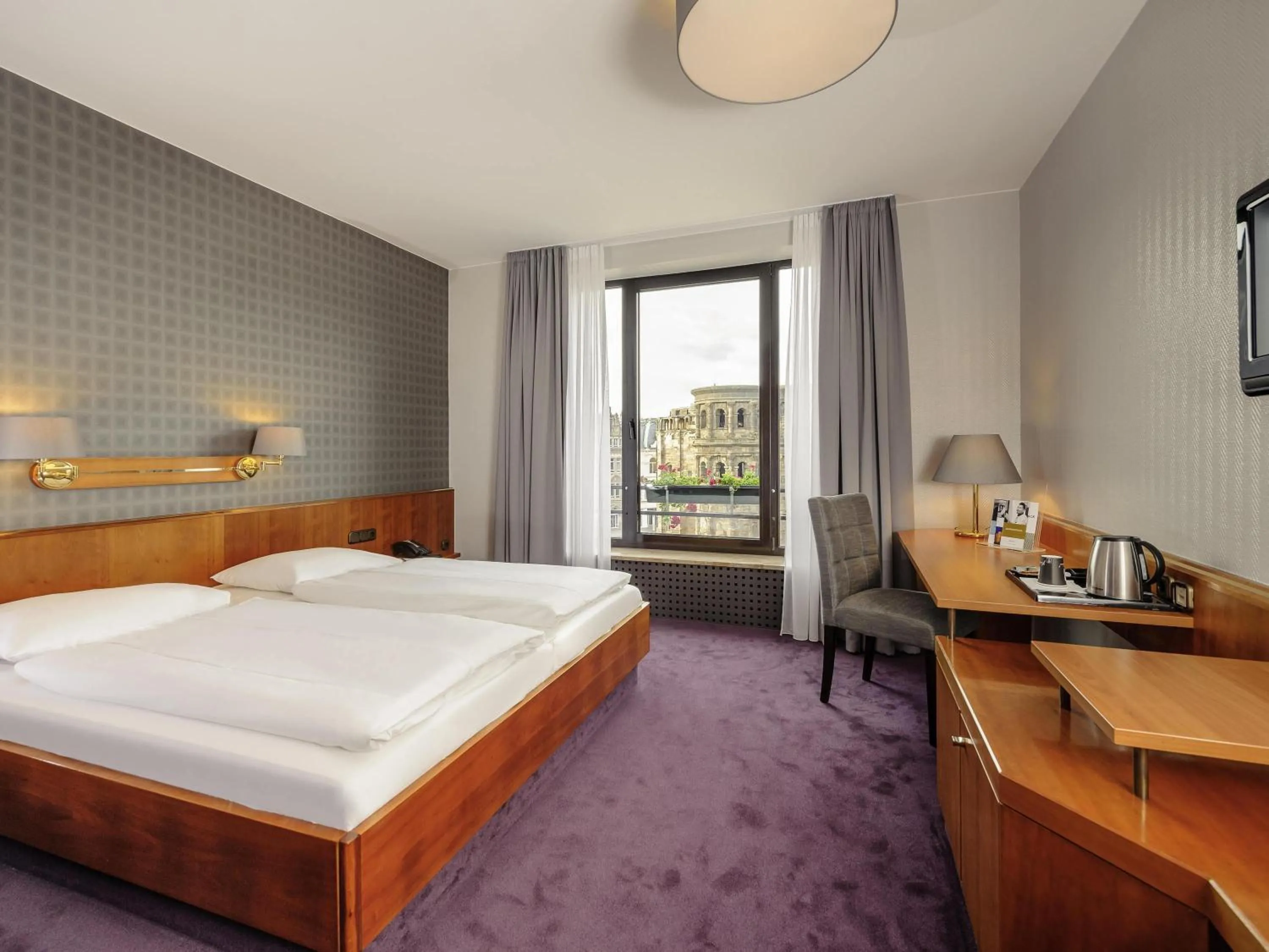 Superior Double Room in Mercure Hotel Trier Porta Nigra
