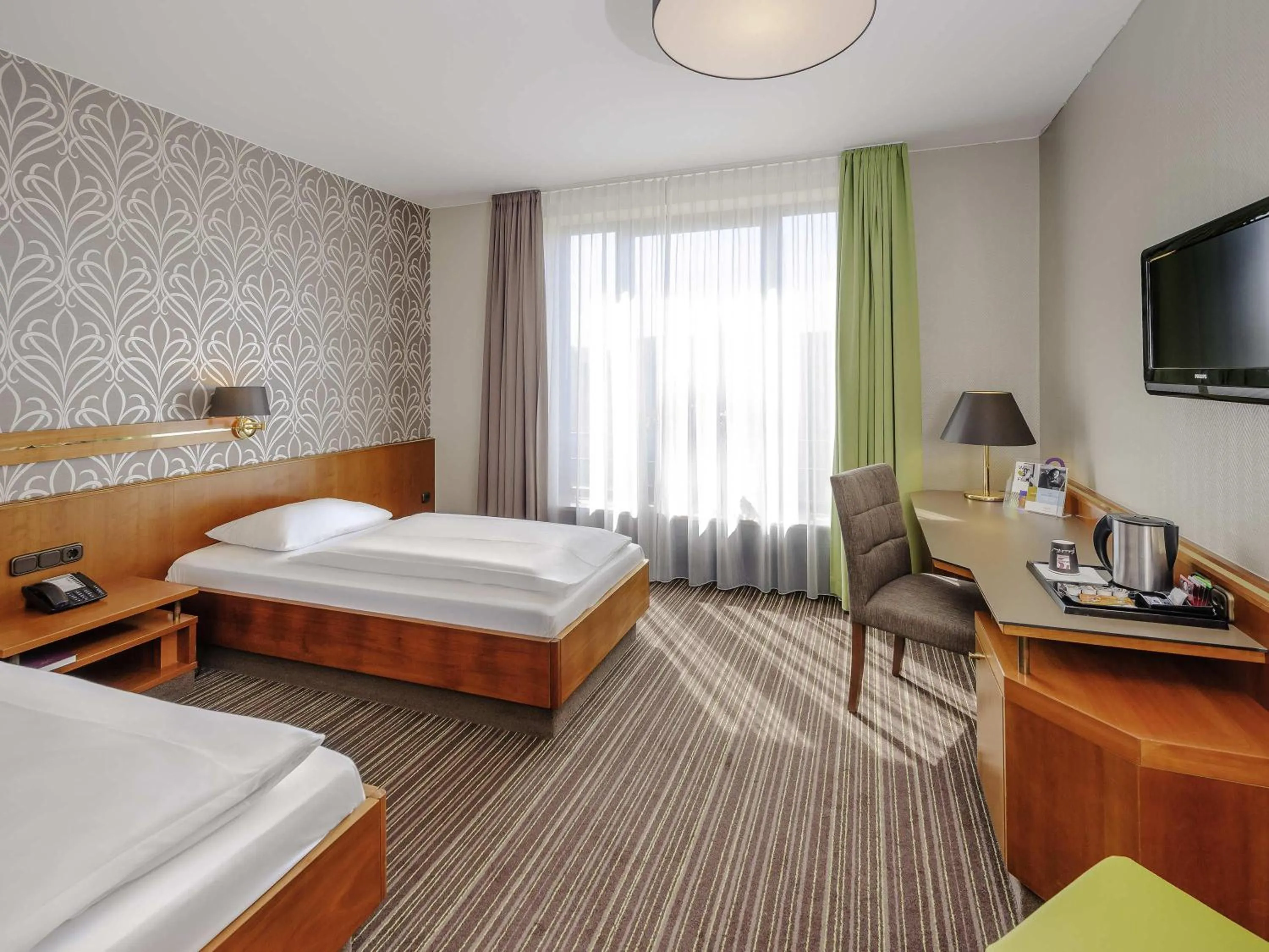 Superior Twin Room in Mercure Hotel Trier Porta Nigra