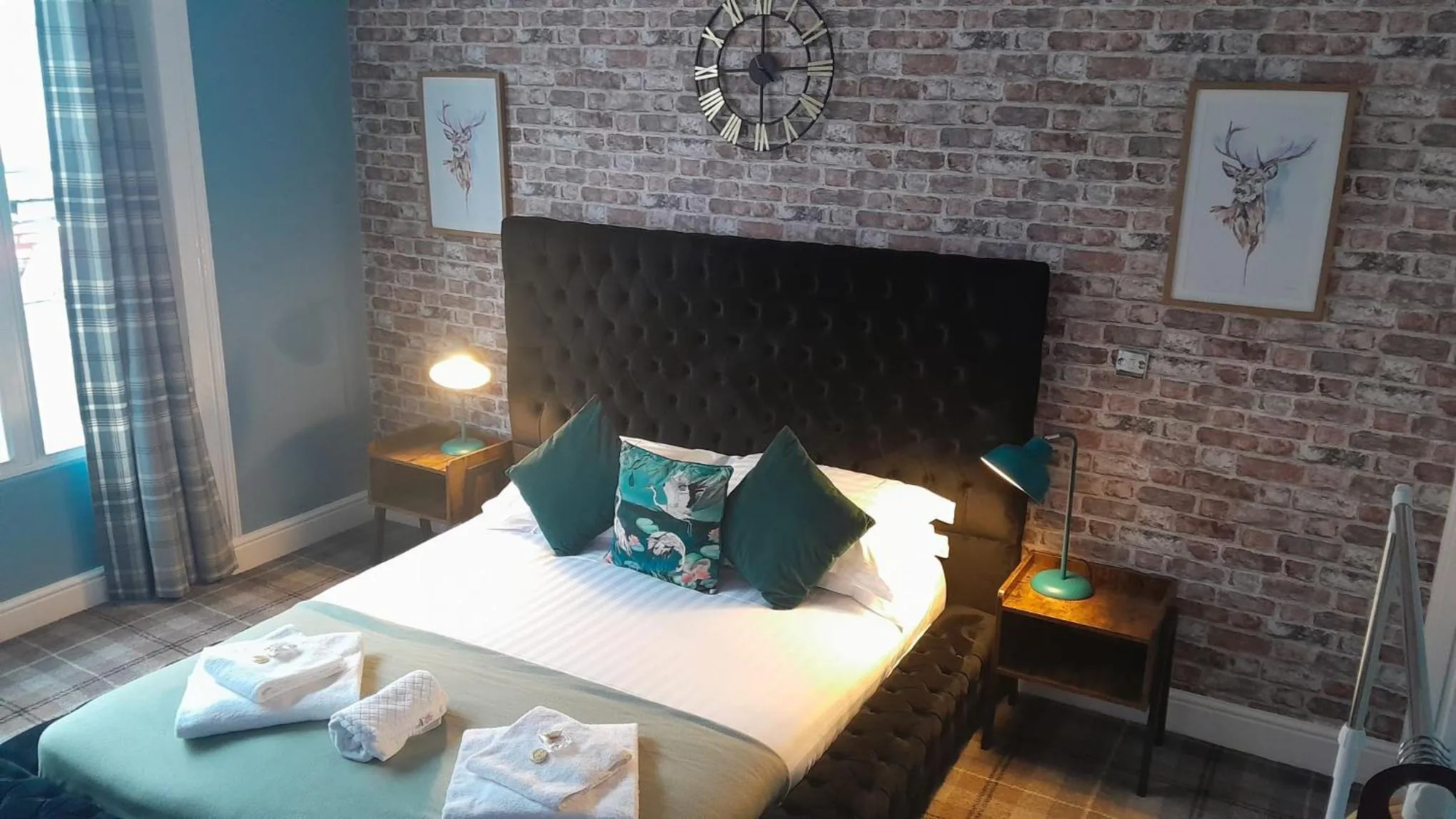 Double Room with Private Bathroom in The City Hotel