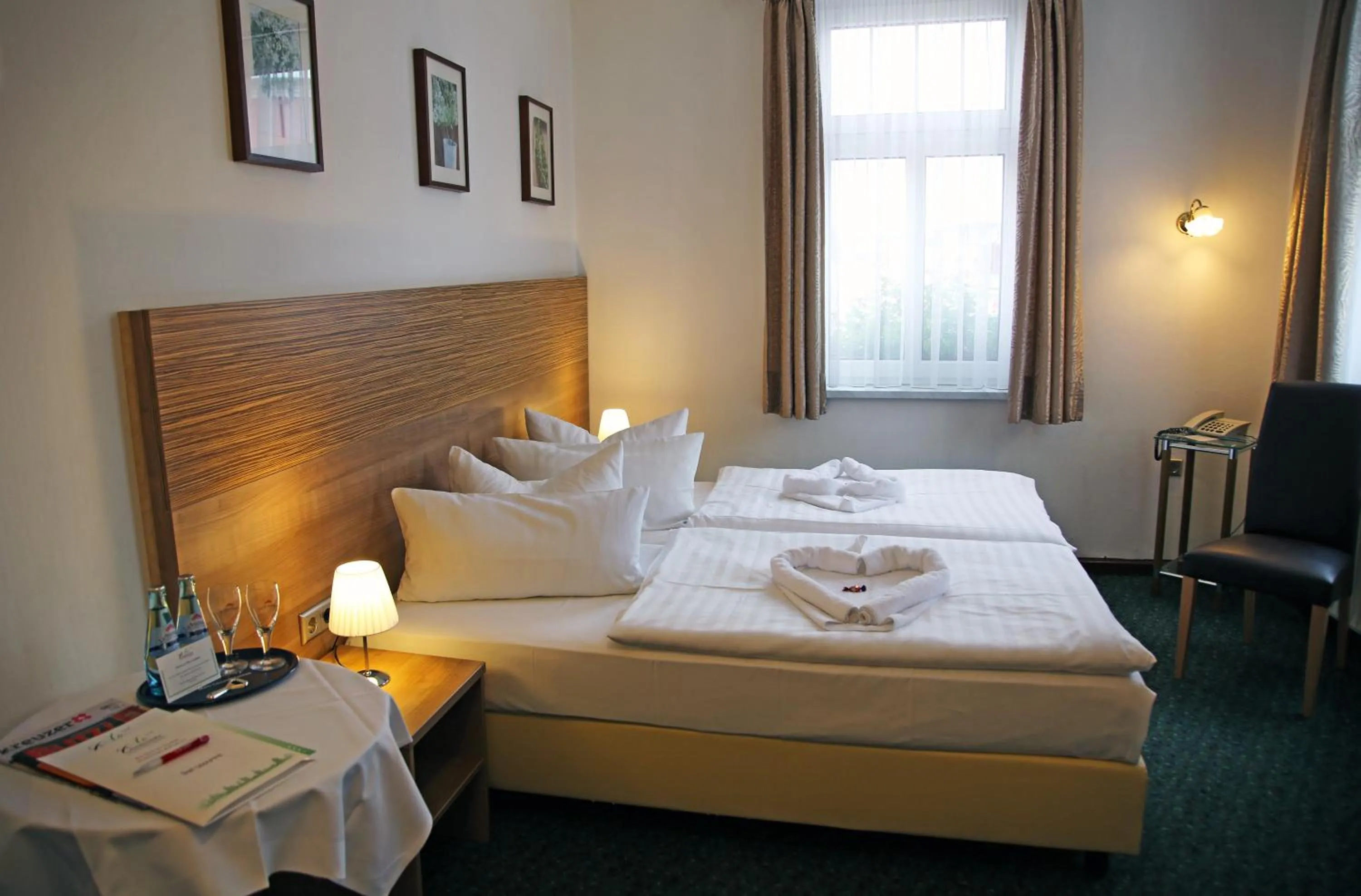 CONNE-S in Hotel Alt-Connewitz