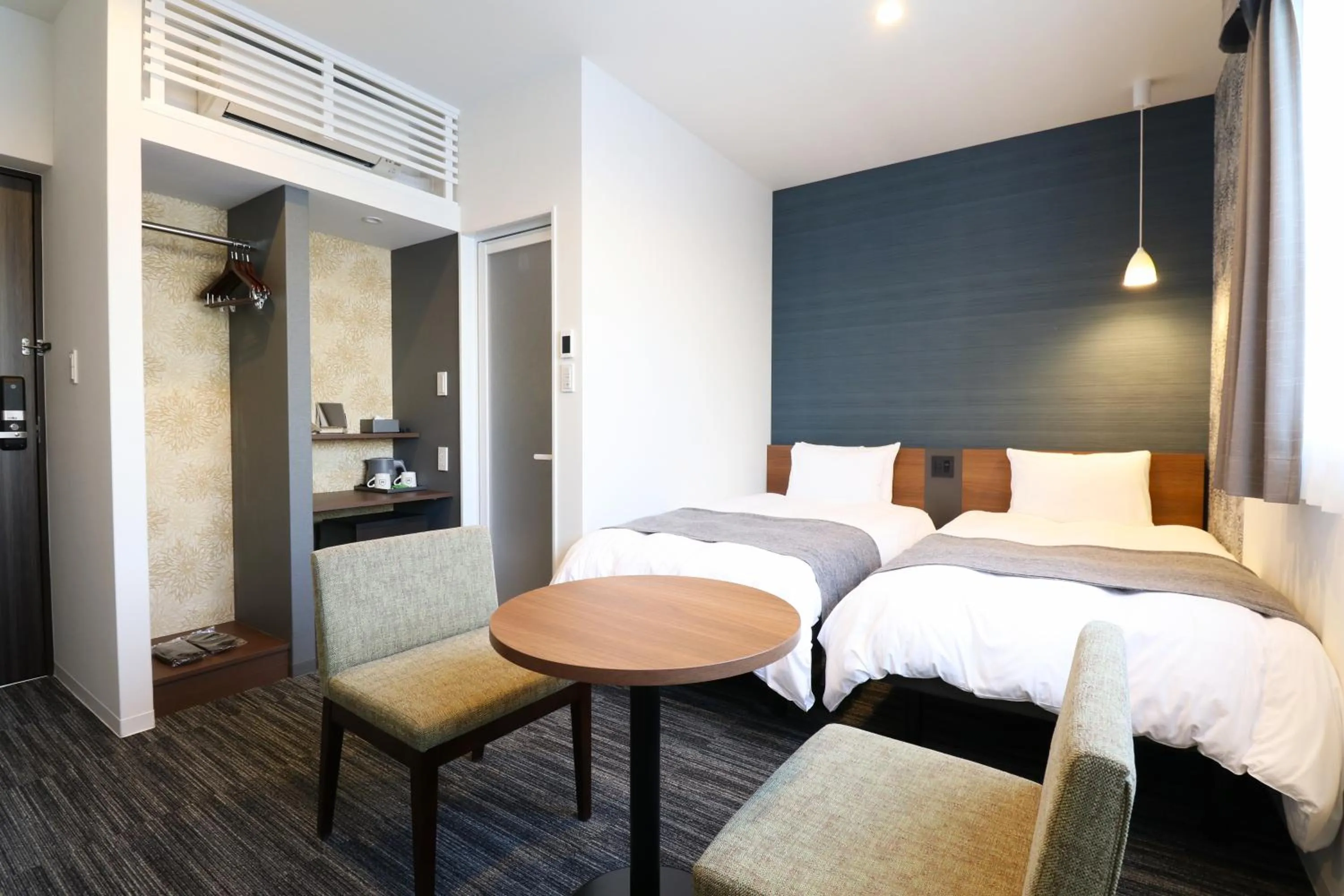 Twin Room - single occupancy in M's Hotel Nijojo Oike