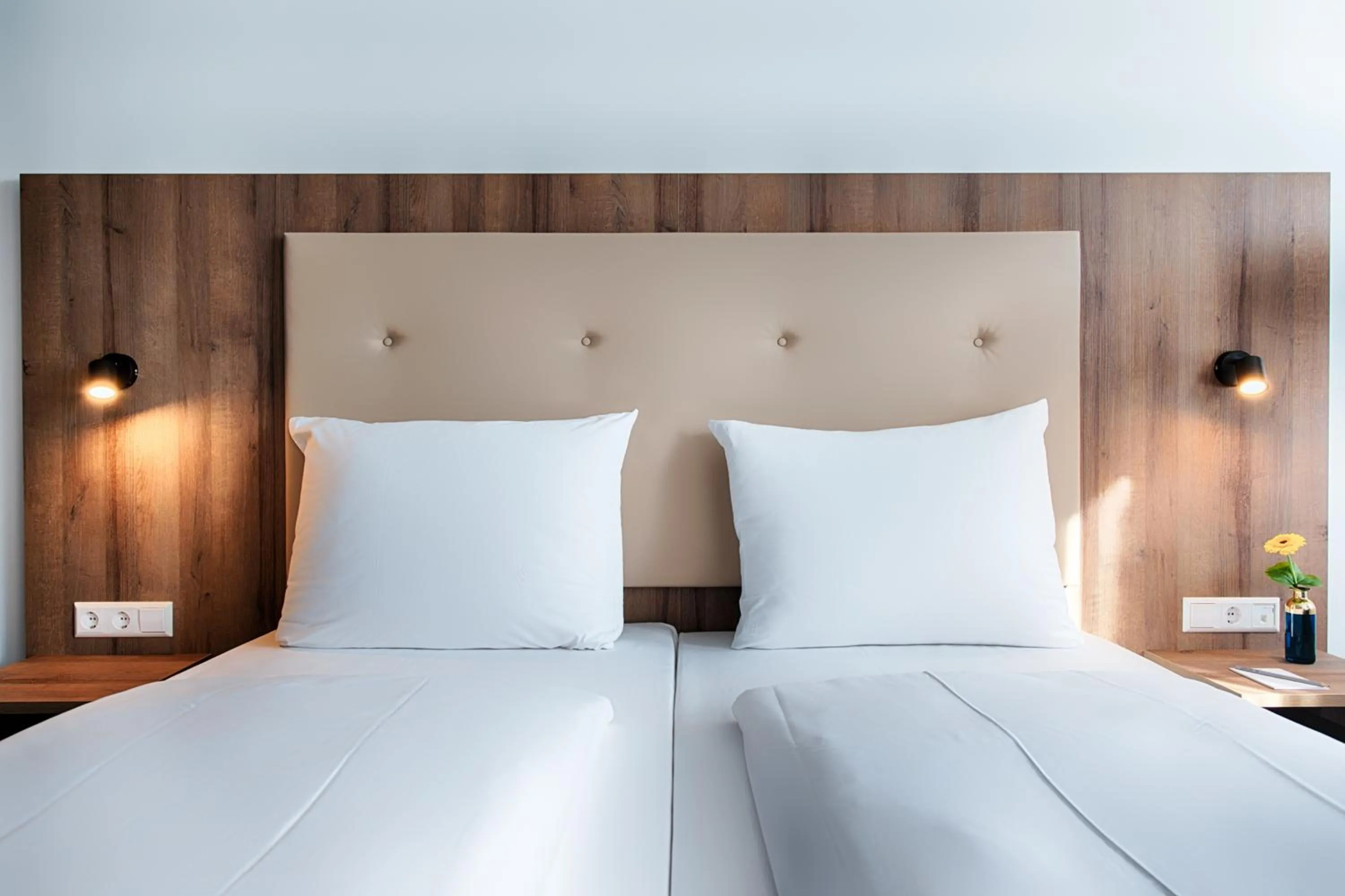 Deluxe Double Room in ACHAT Hotel Stuttgart Zuffenhausen