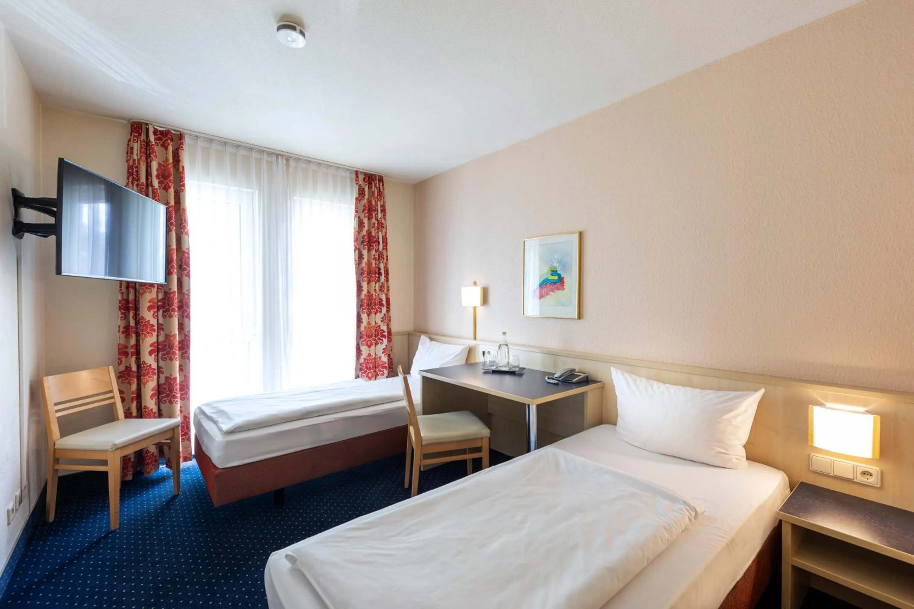 Business Twin Room in ACHAT Hotel Leipzig Messe