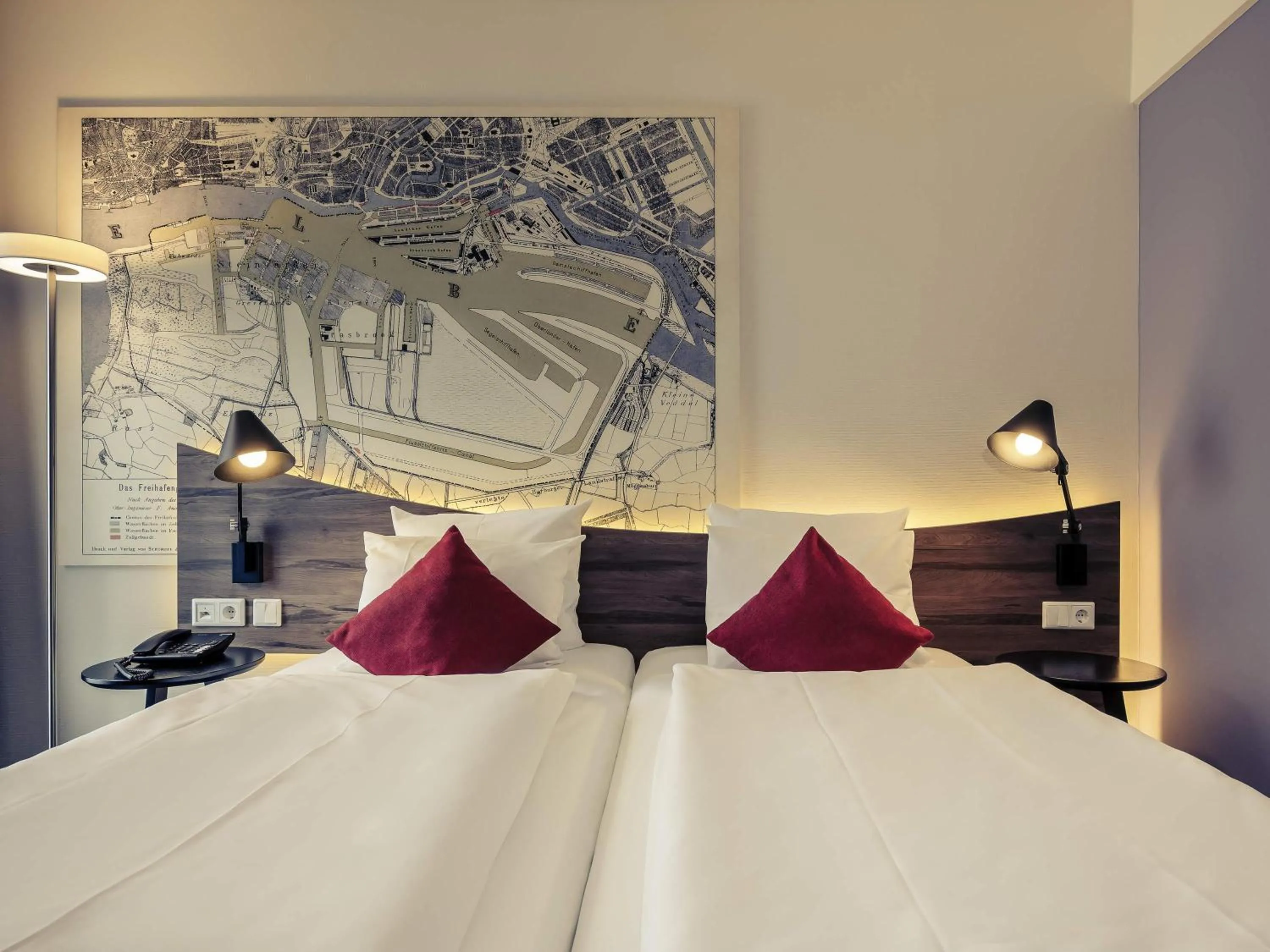 Standard Double Room in Mercure Hotel Hamburg Mitte