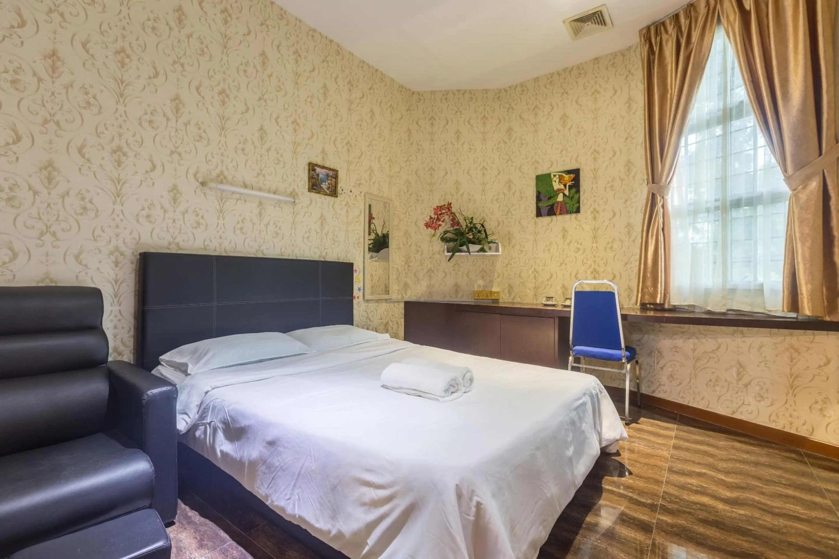 Standard Double Room in Hotel O Rebecca's Homes