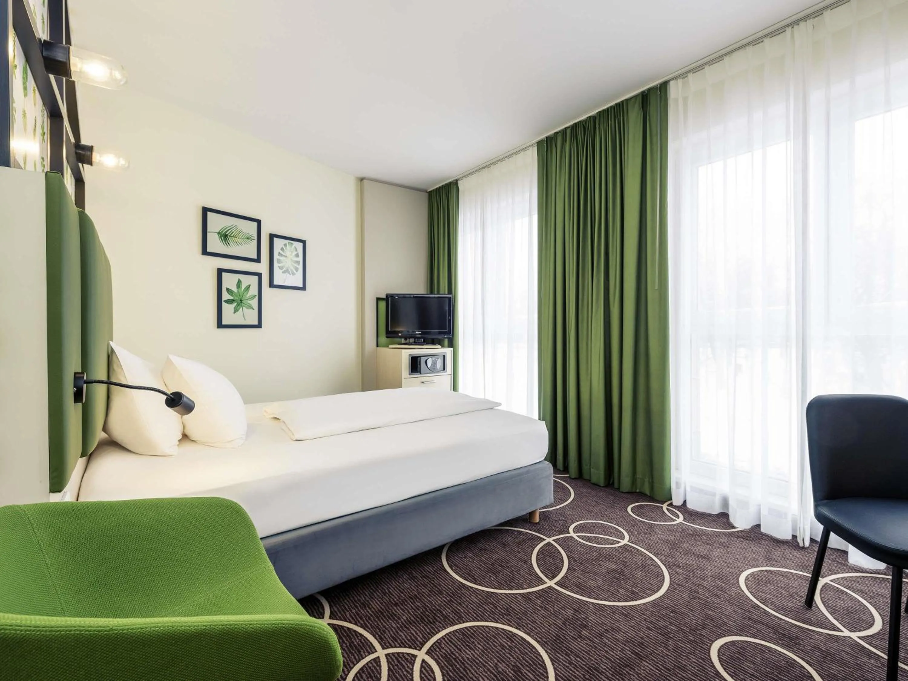 Standard Double Room in Mercure Hotel Hannover Mitte