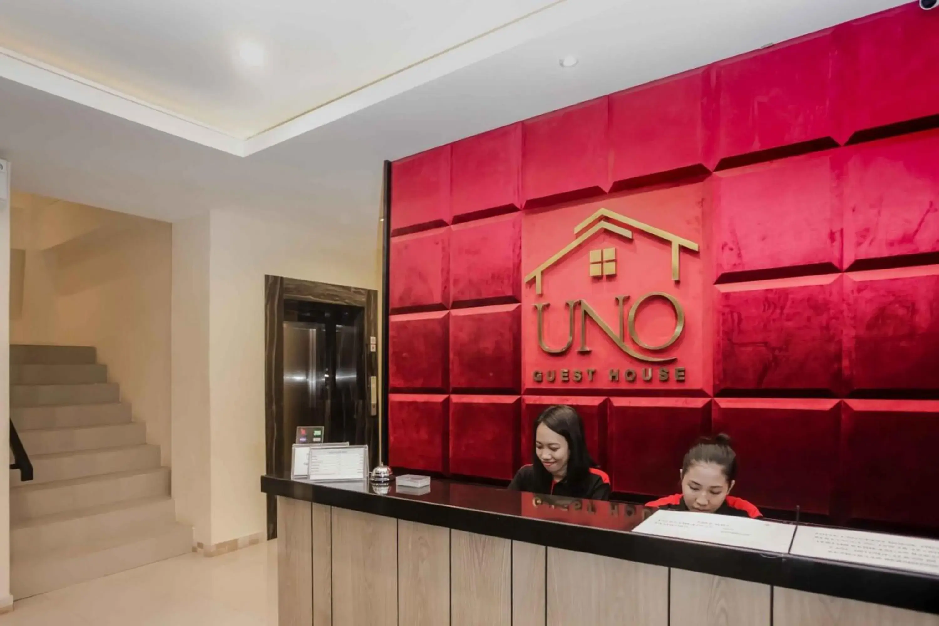 RedDoorz Plus @ Siradj Salman Samarinda RedDoorz Plus @ Siradj Salman Samarinda