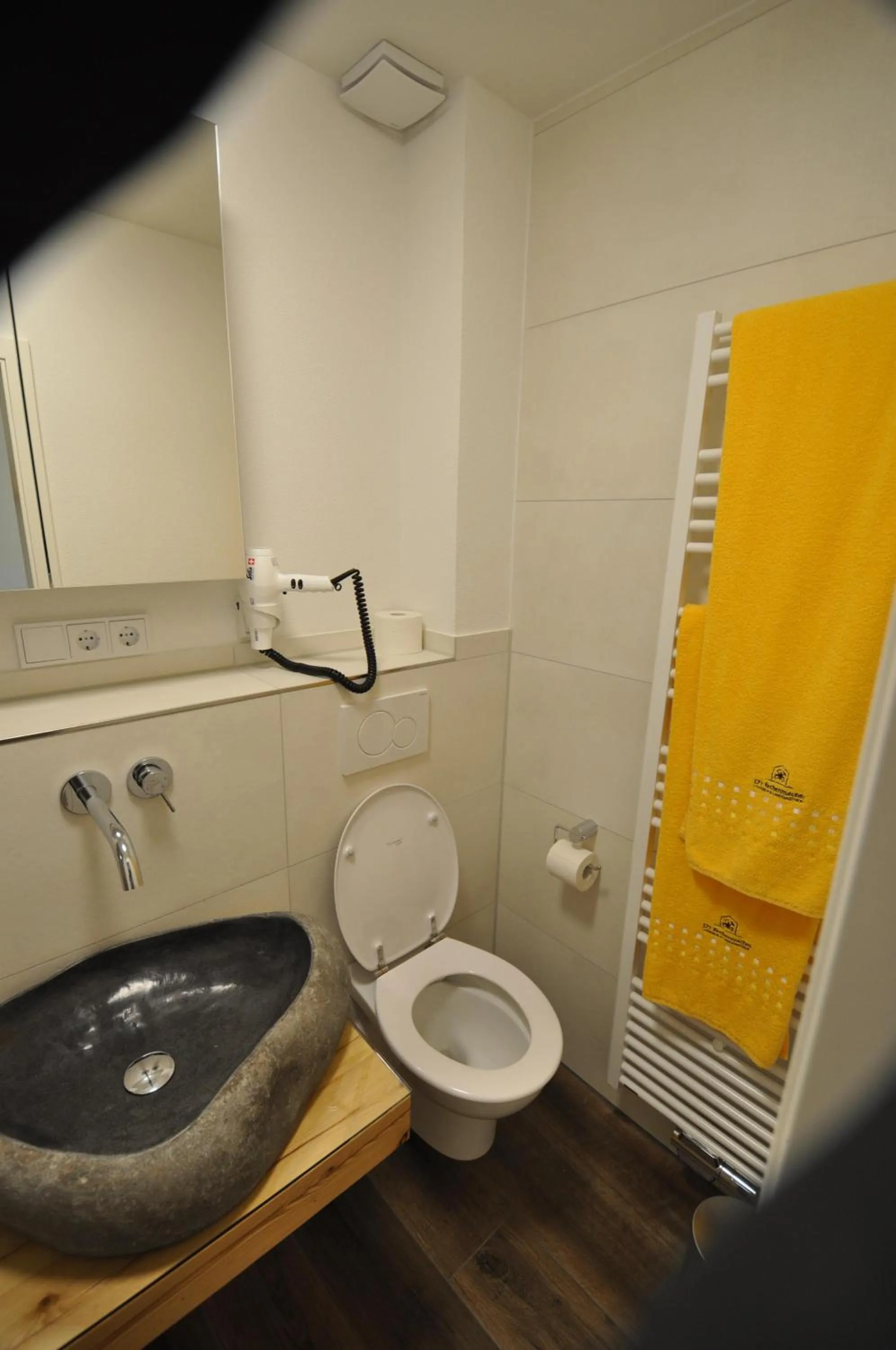 Double Room with Private Bathroom - single occupancy in D´r Rechenmacher