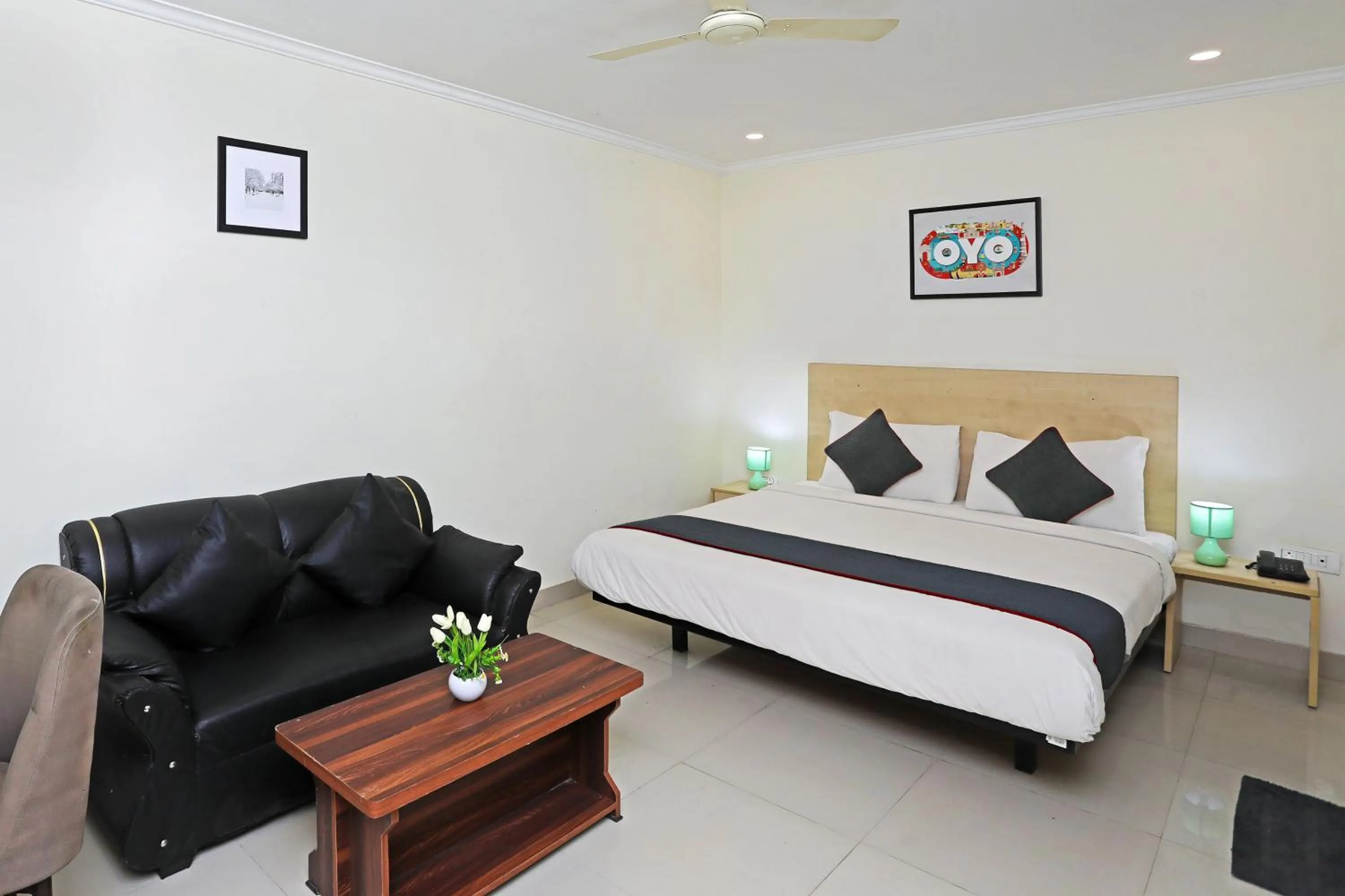 Classic Triple Room - single occupancy in Super Townhouse Diamond View