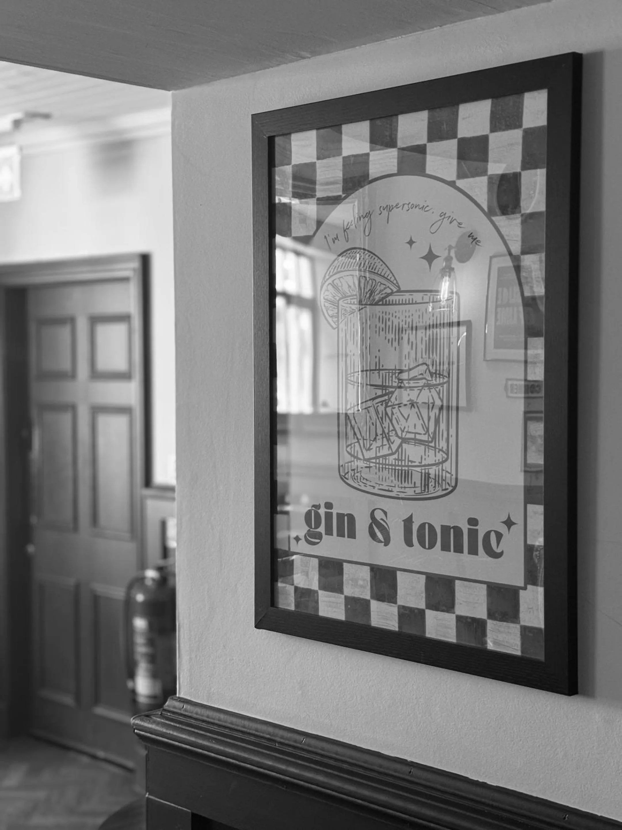 Twin Room with Private Bathroom in The Glendevon Hotel