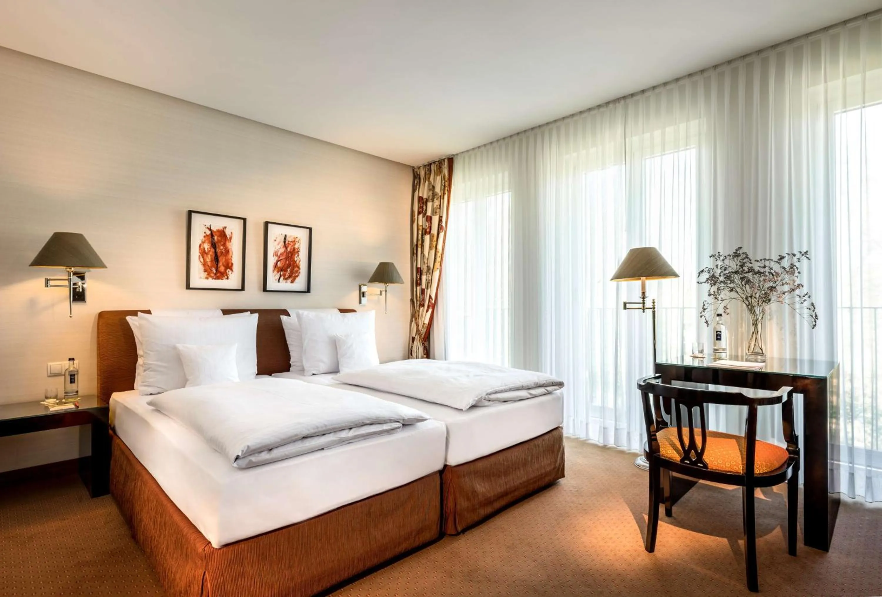 Classic Room with Lake View in Parkhotel Bremen – ein Mitglied der Hommage Luxury Hotels Collection