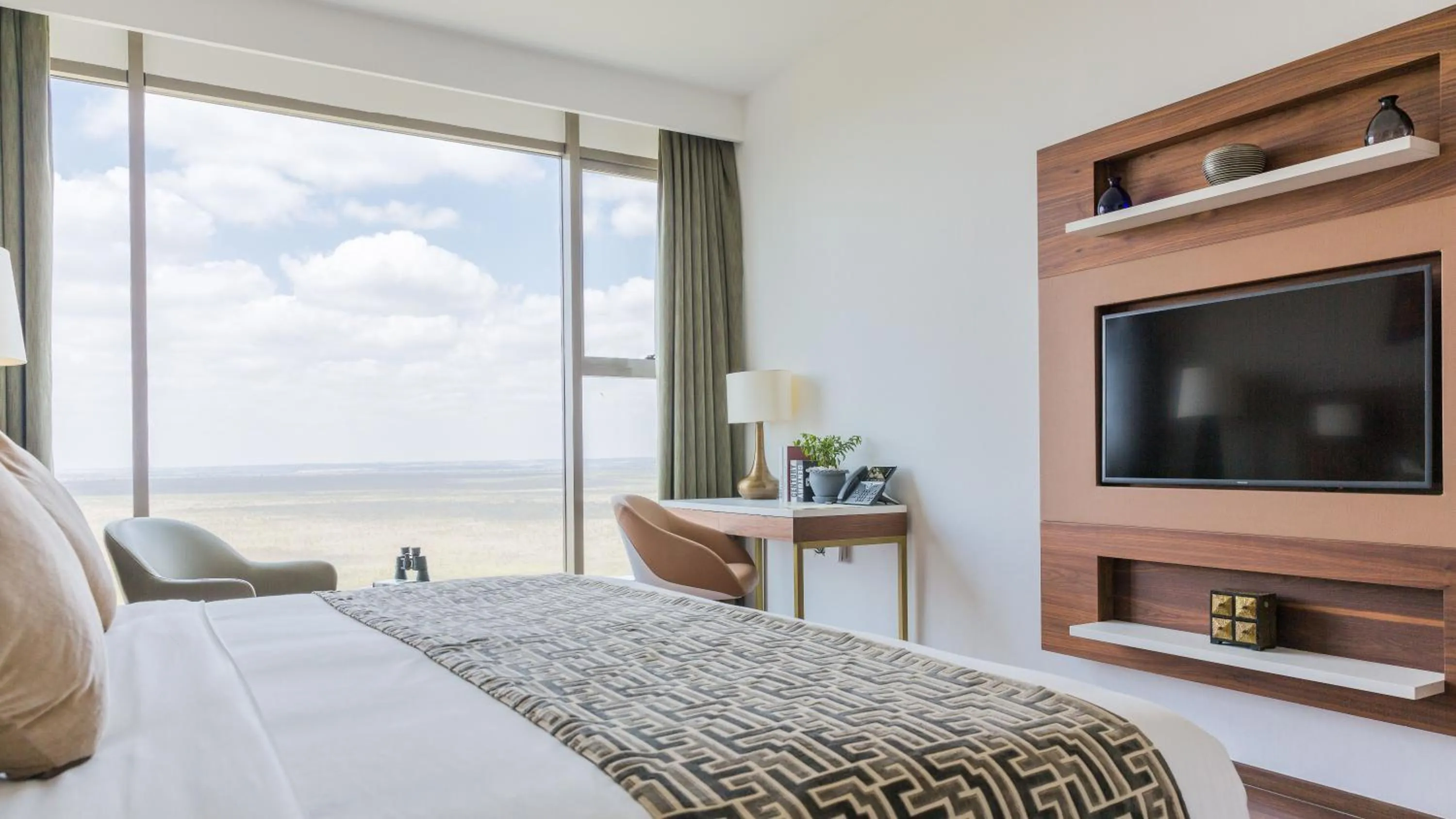 Deluxe Double Room - single occupancy in Emara Ole-Sereni