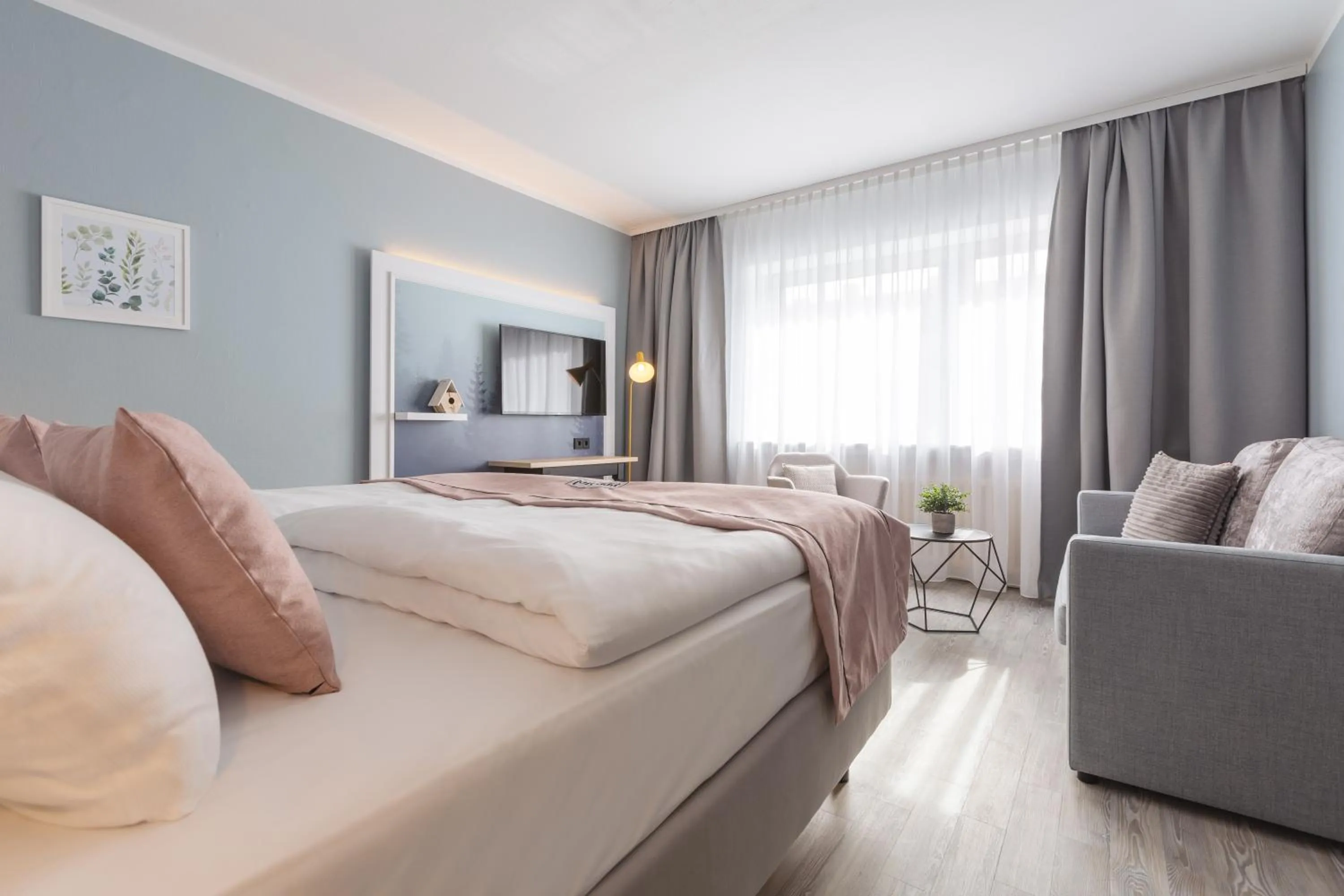 Premium Twin Room with Sofa Bed in Garner Hotel Essen - Messe by IHG