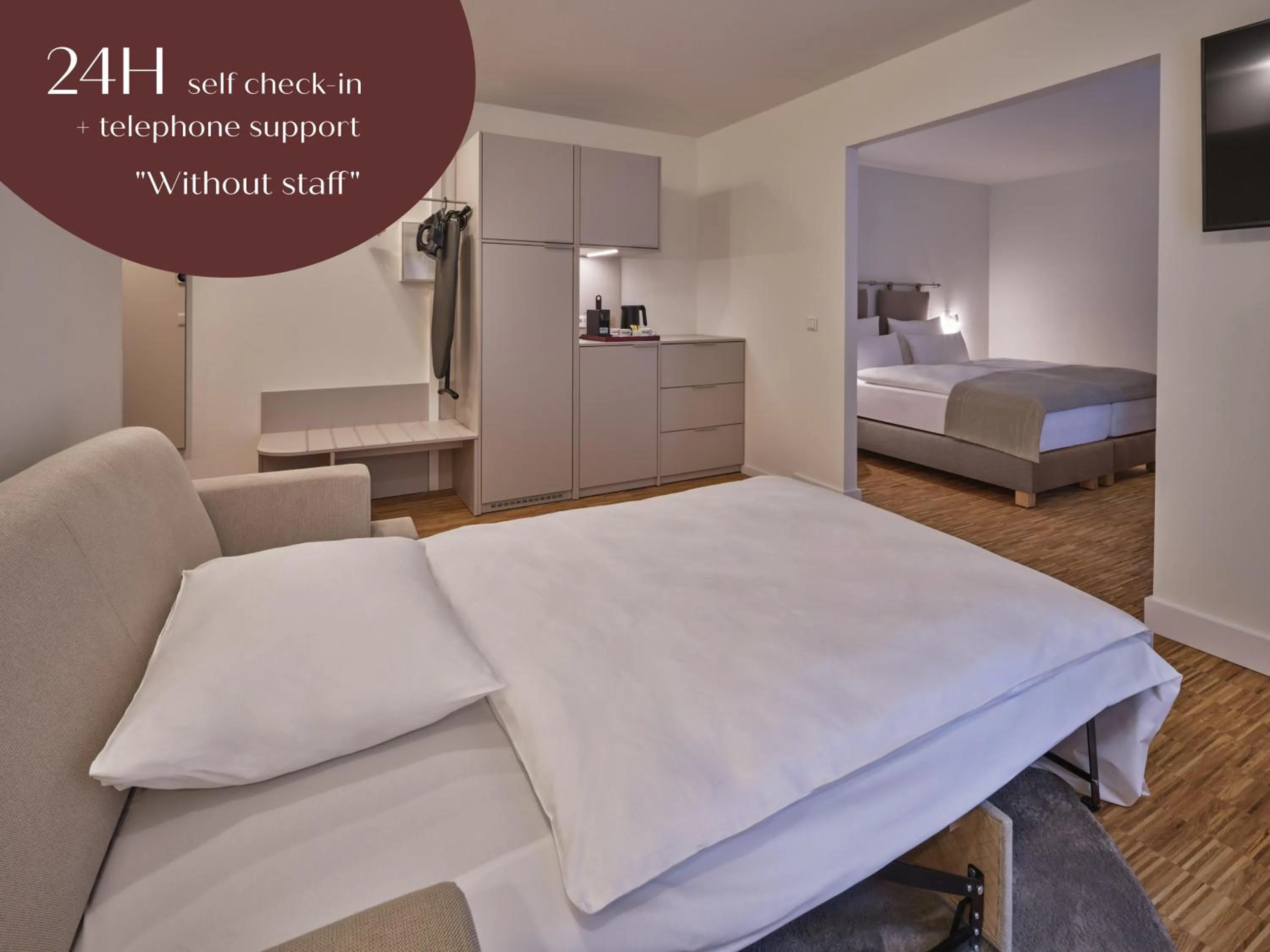 Deluxe Double Room in Classik Hotel Hackescher Markt - Self Check In