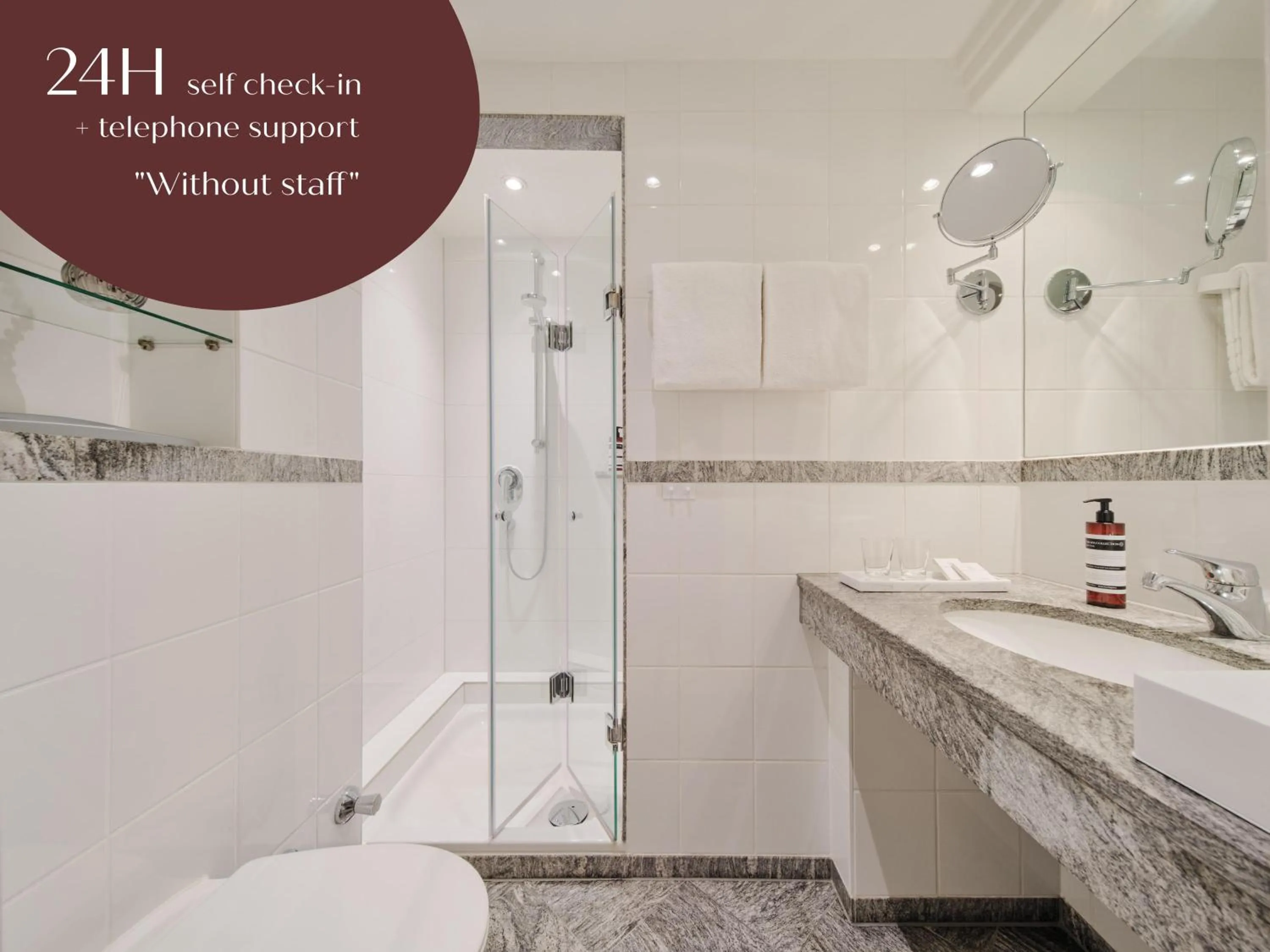 Classic Double Room in Classik Hotel Hackescher Markt - Self Check In