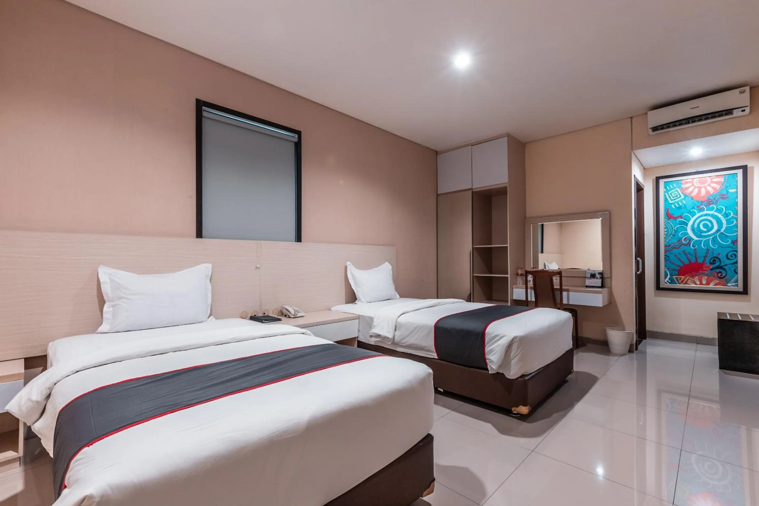 Delxue Twin Room in Collection O Hotel Igloo