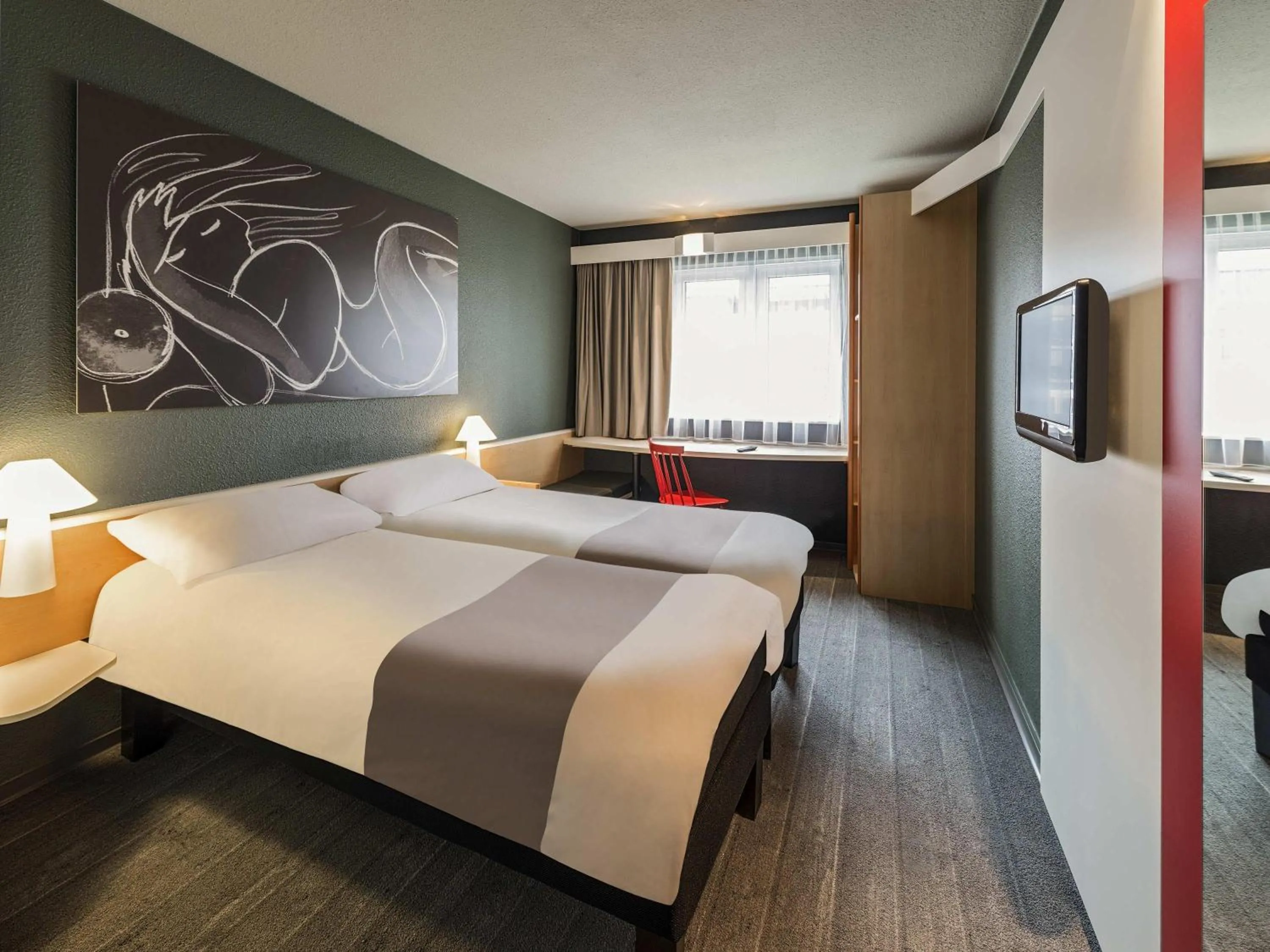 Twin Room in ibis Hotel Berlin Spandau