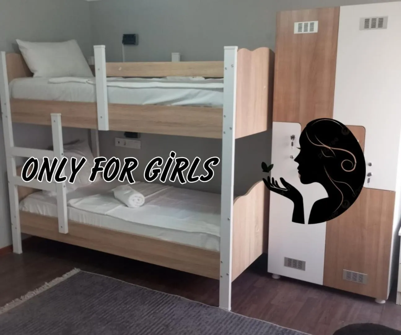 Bed in 4-Bed Female Dormitory Room in Rose Bouquets Hotel