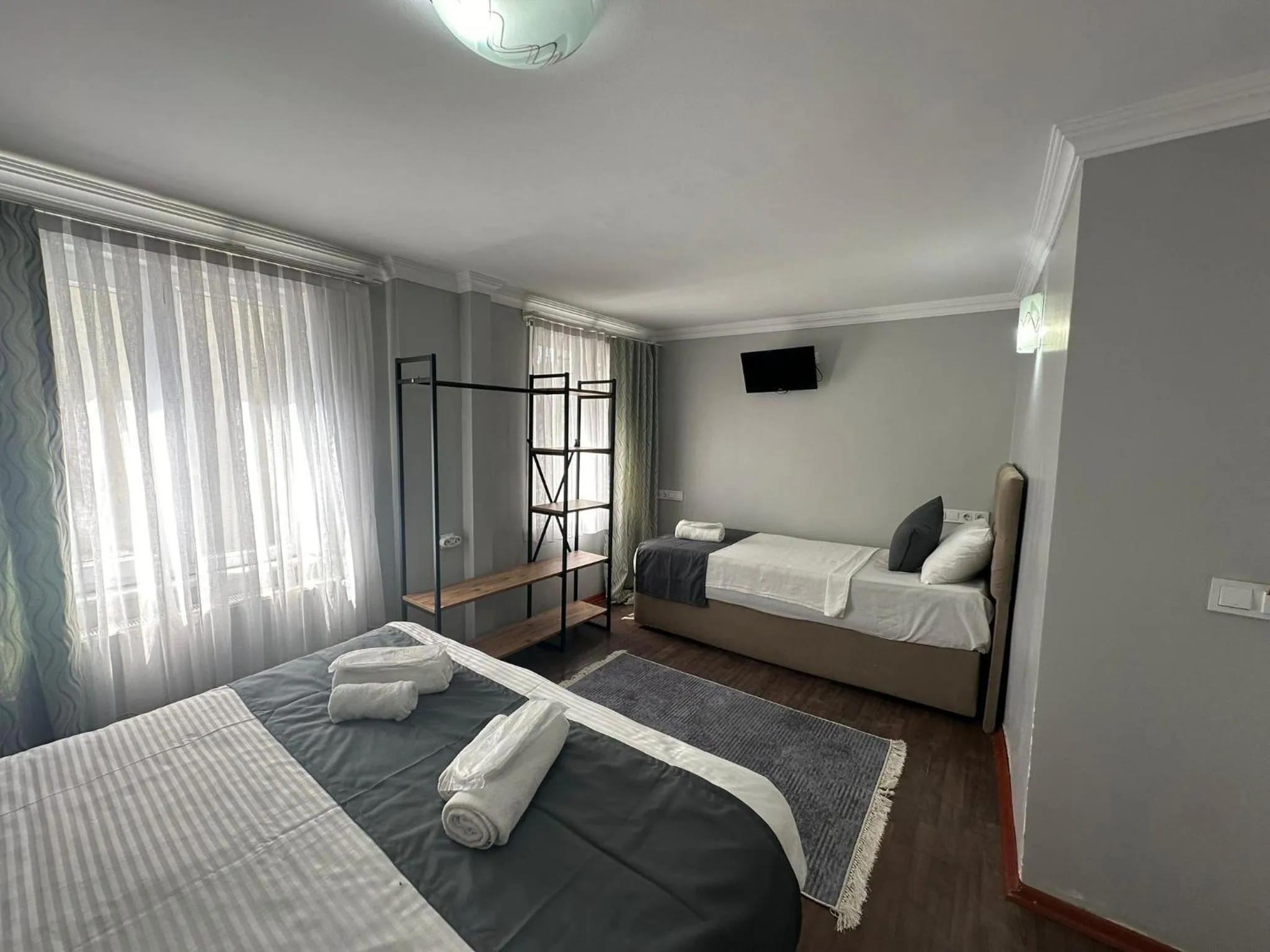 Standard Triple Room in Rose Bouquets Hotel