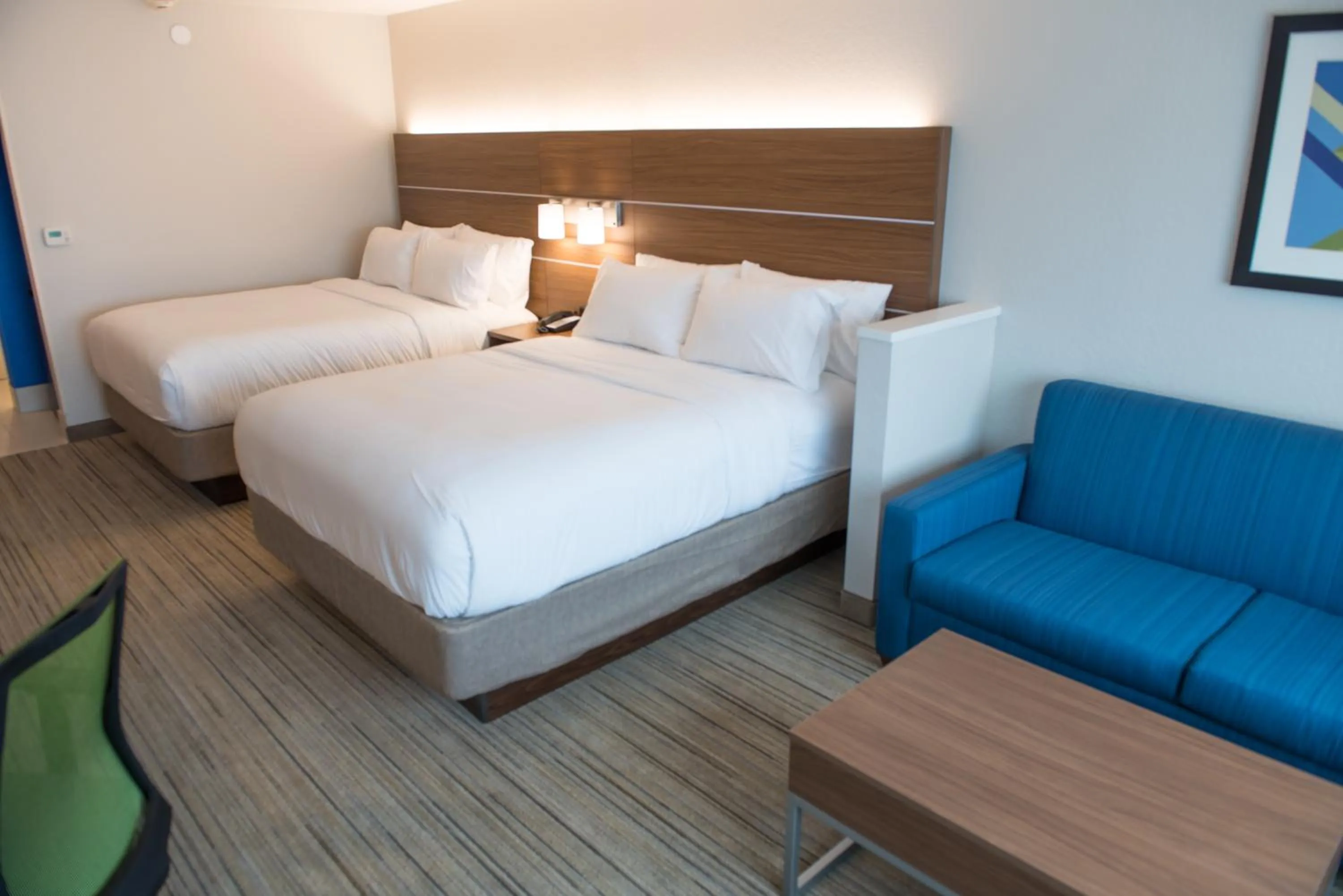 Suite with Mobility Accessible Tub - Non-Smoking in Holiday Inn Express & Suites - Mishawaka - South Bend by IHG