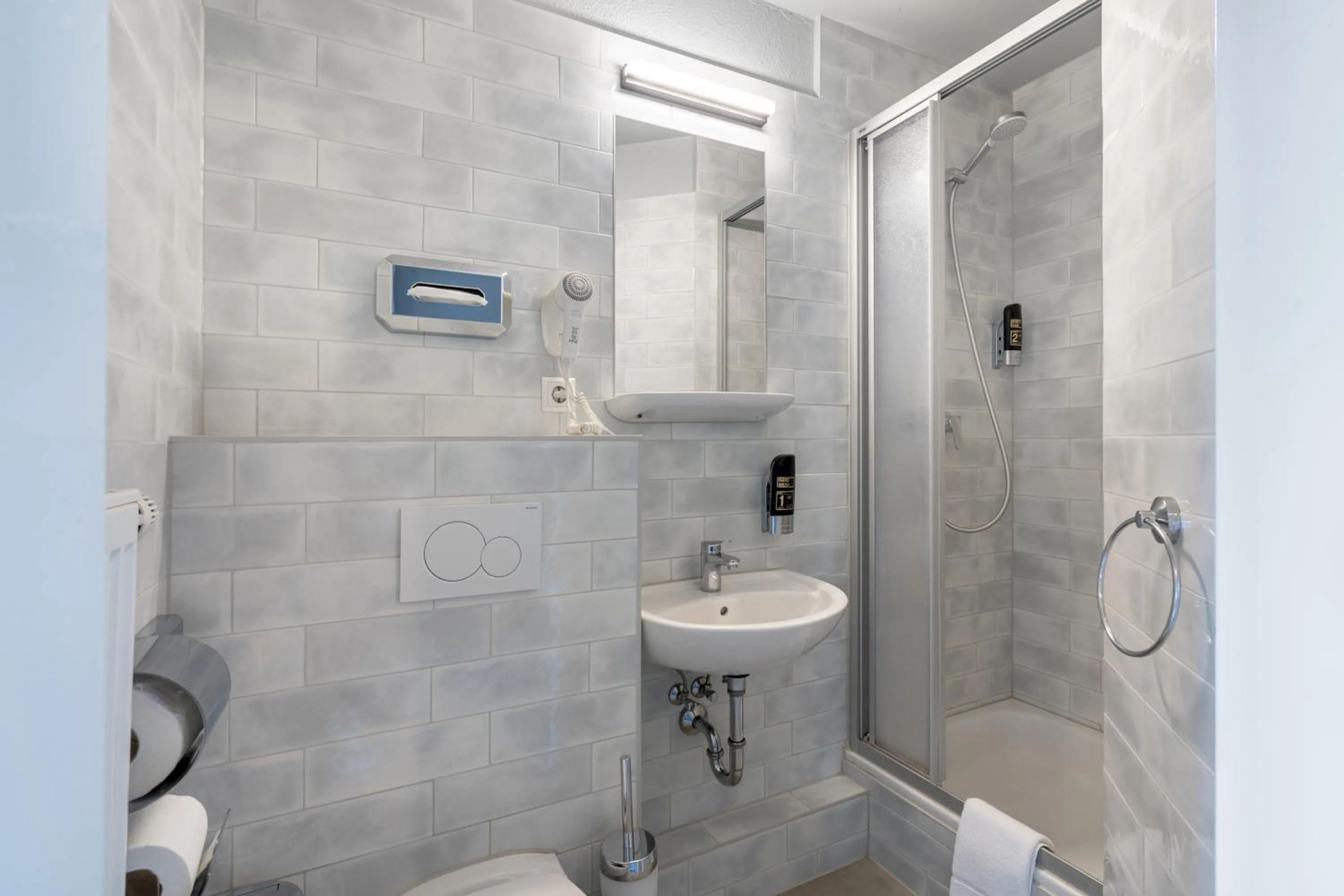 Triple Room in a&o Berlin Friedrichshain