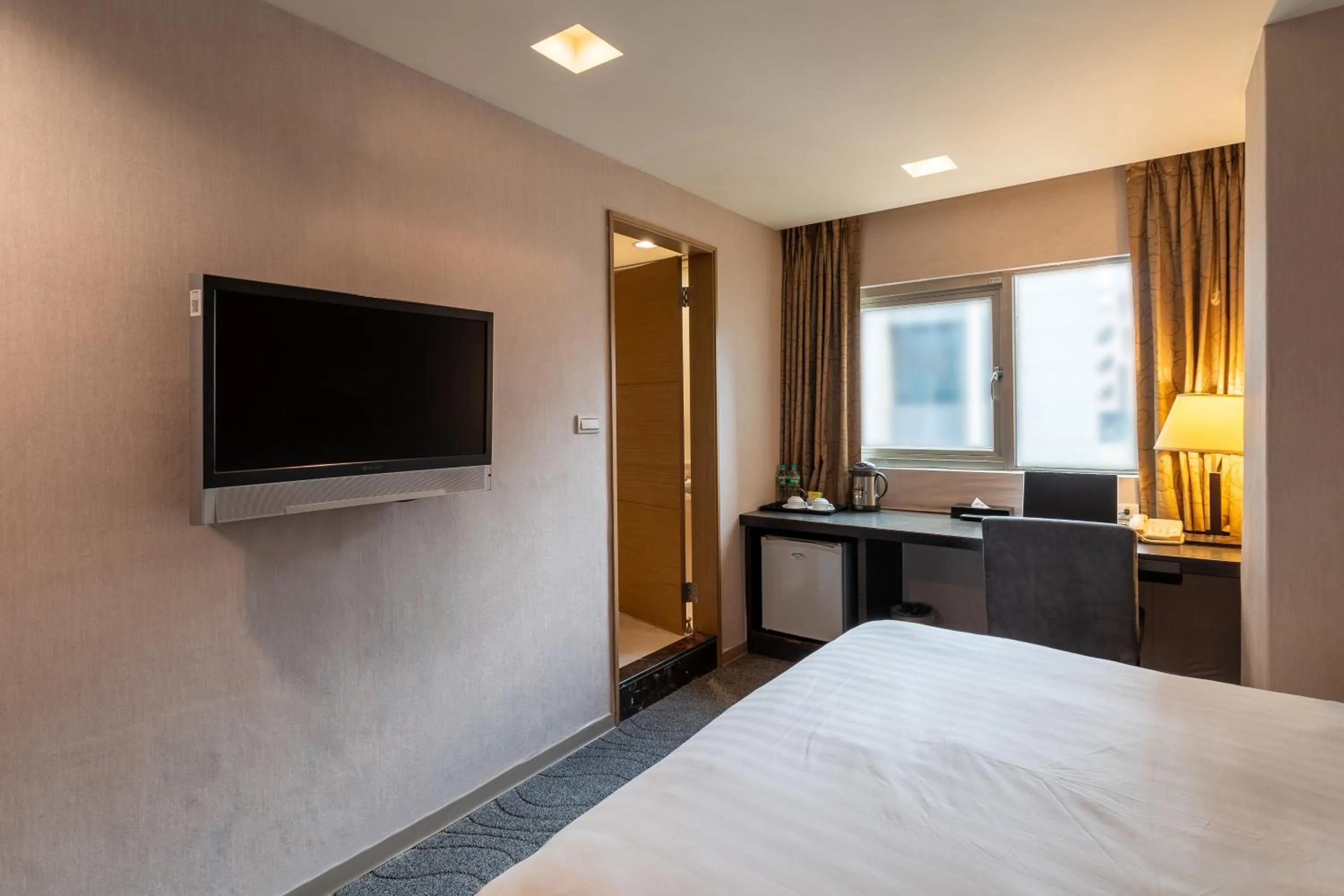 Deluxe Double Room in Guide Hotel Taipei Chongqing