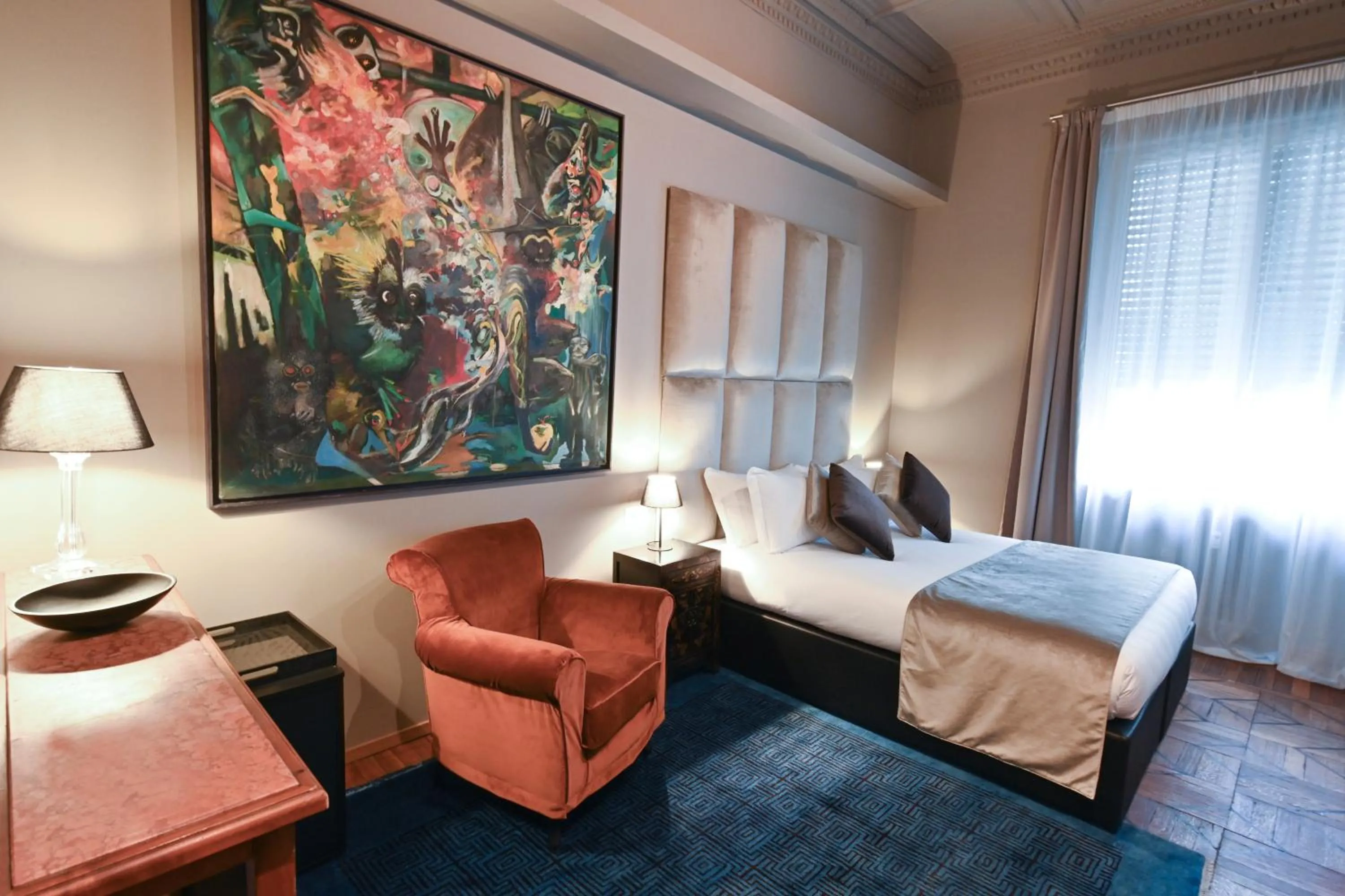 Deluxe Room in Ada Home