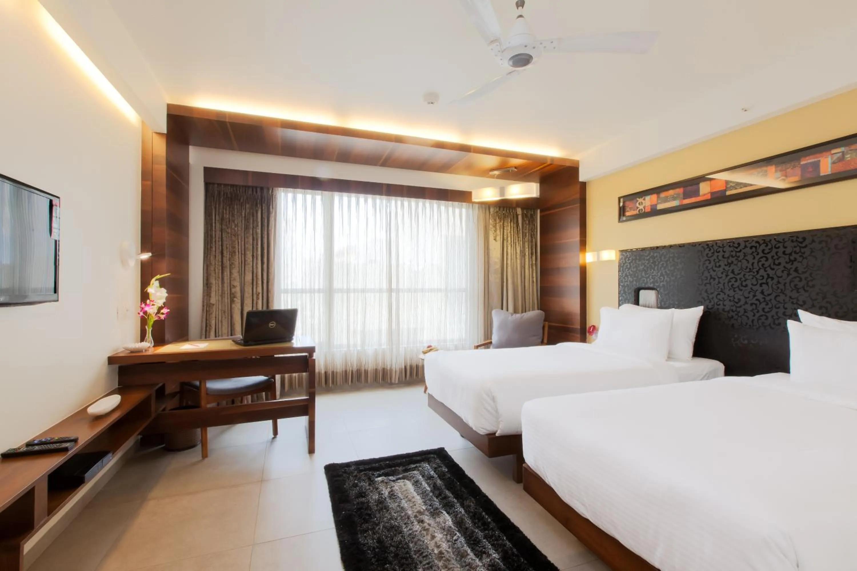Executive Double or Twin Room in Hotel Cosmopolitan