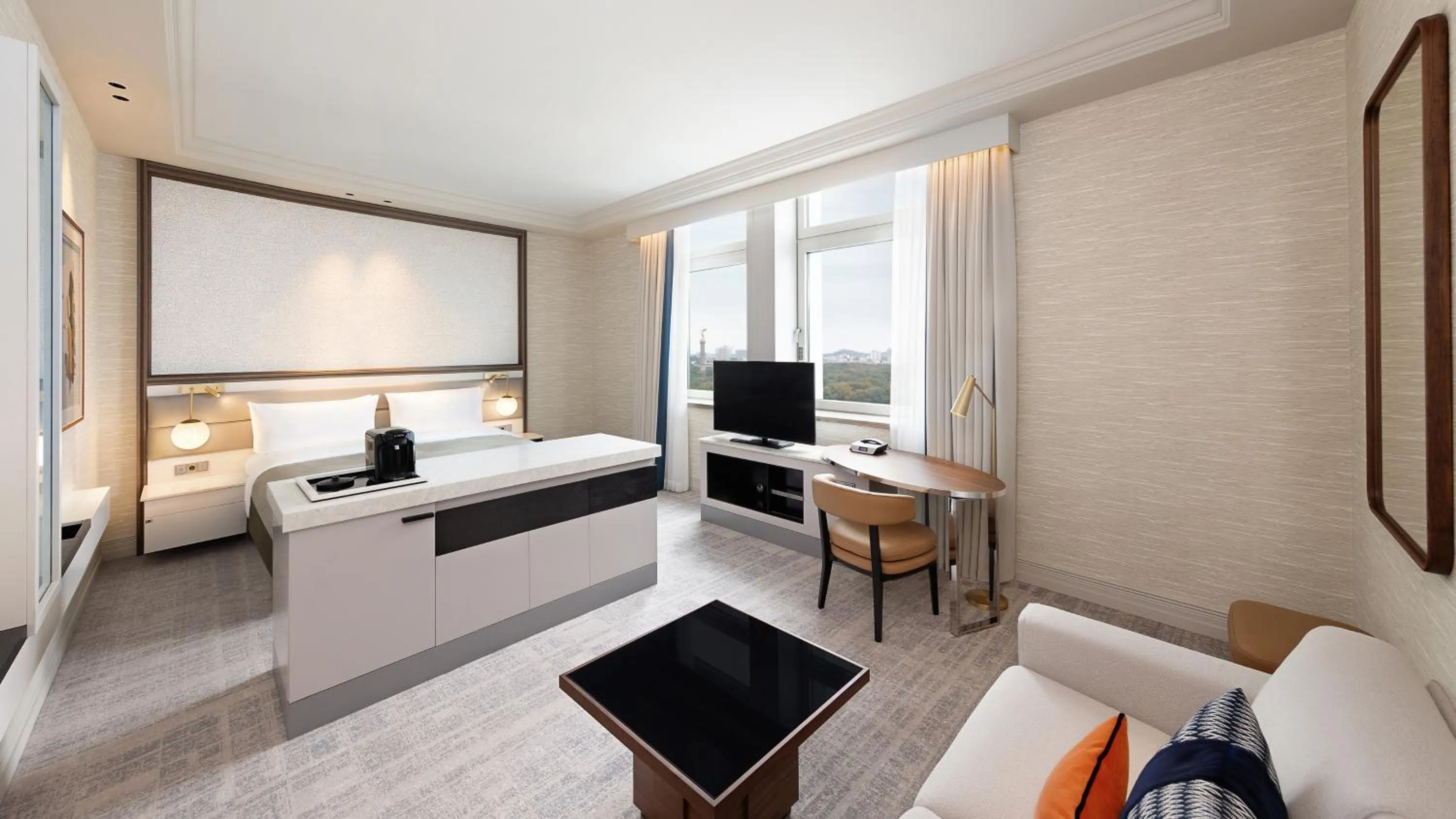 Premium King Room with City View - High Floor in InterContinental Berlin by IHG