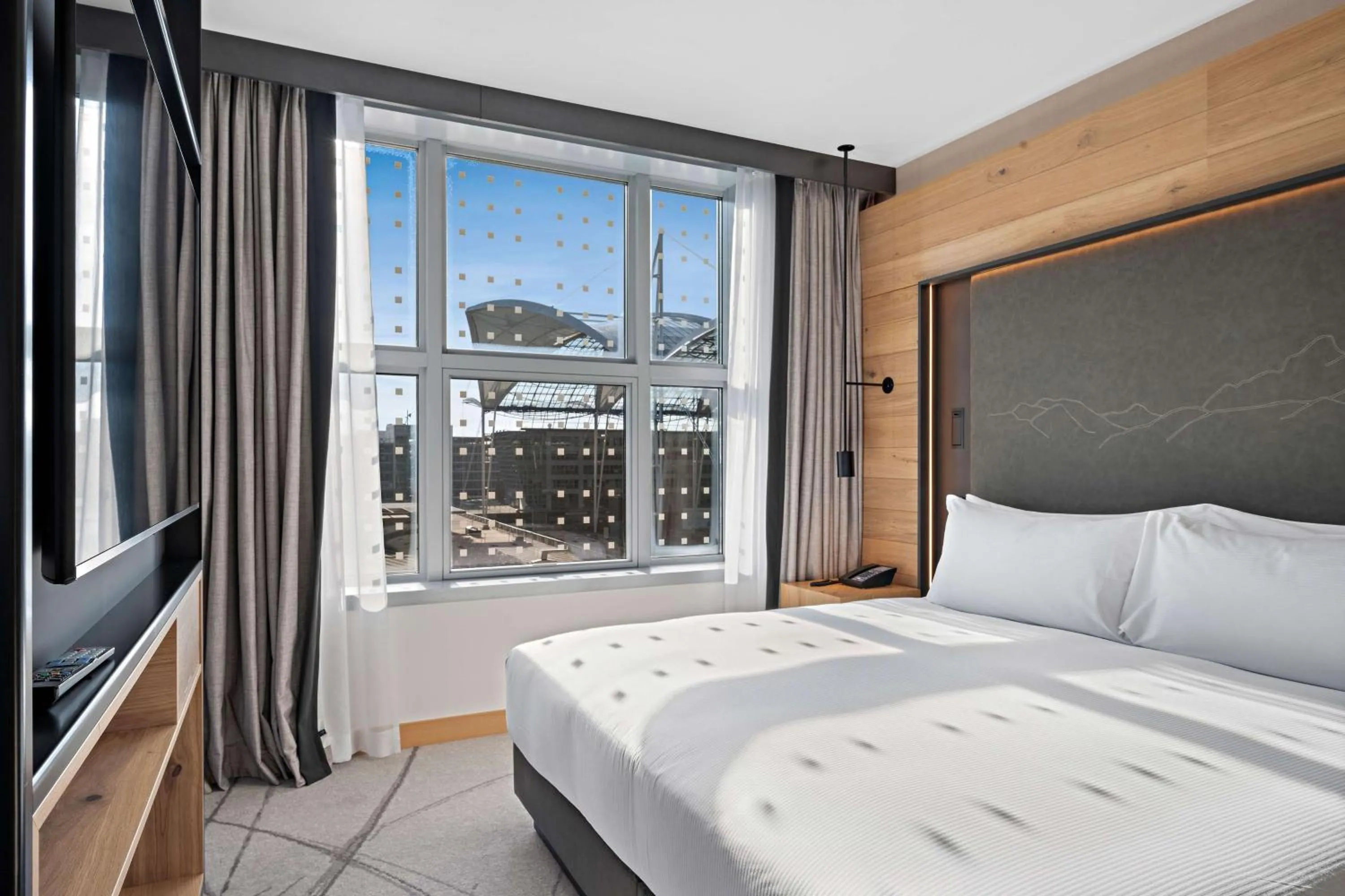 Family Connecting Rooms in Hilton Munich Airport