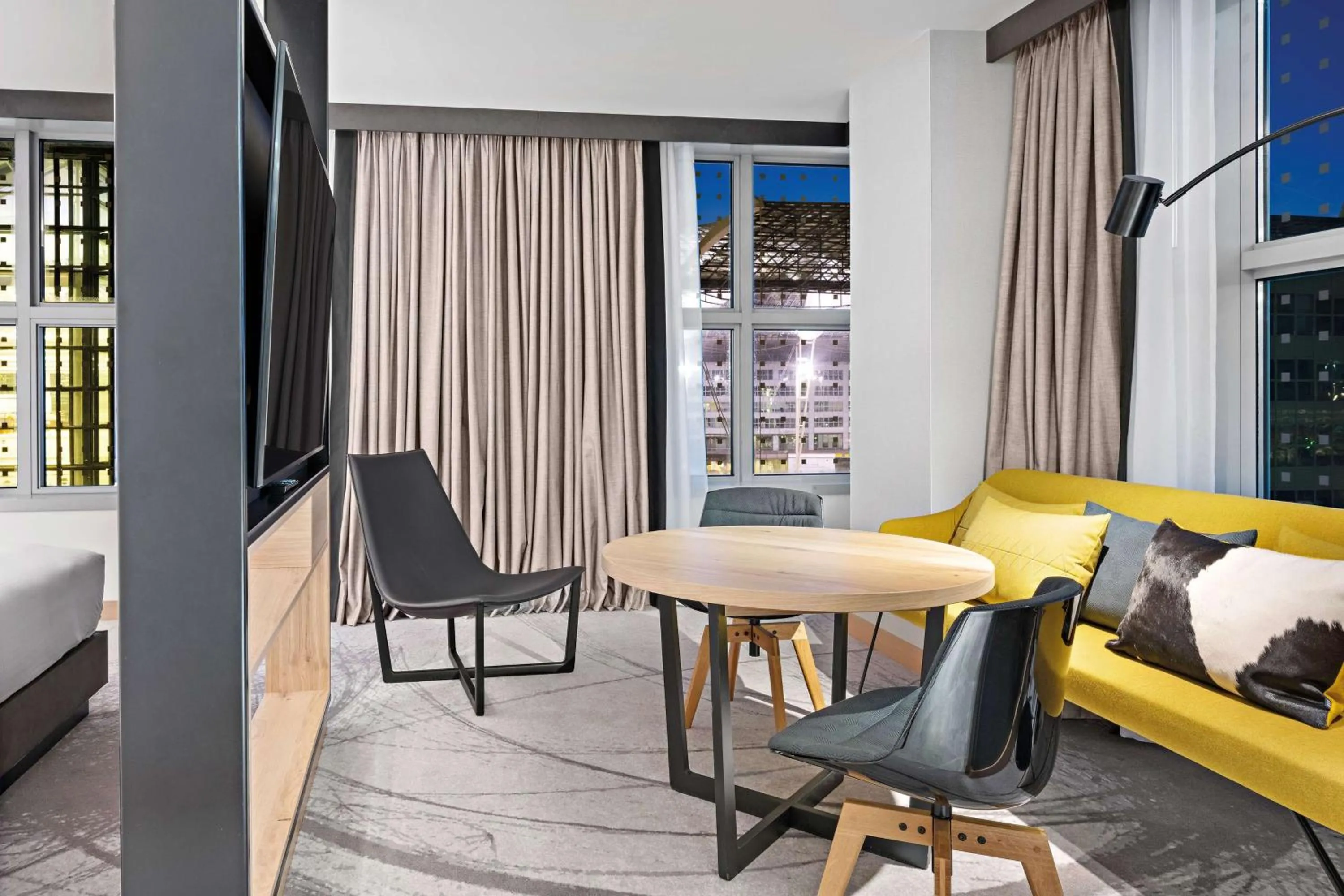 Junior One-Bedroom King Suite in Hilton Munich Airport