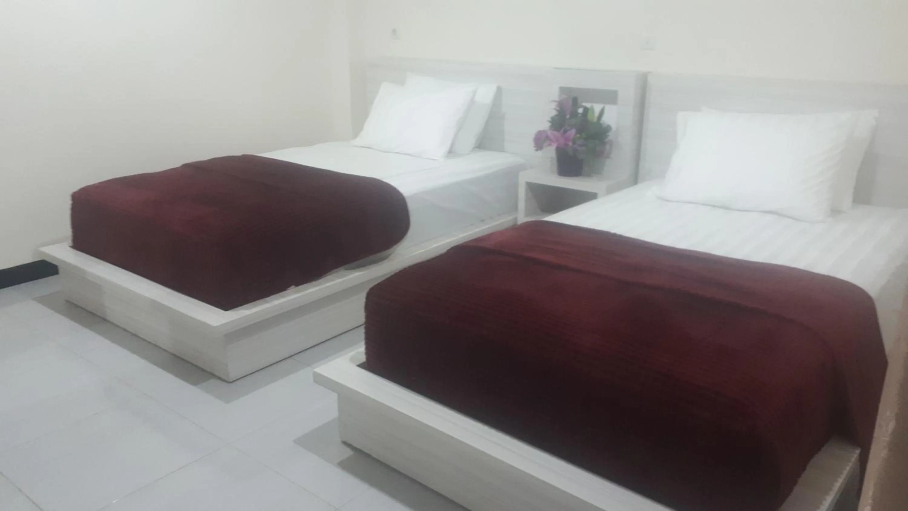 Deluxe Double or Twin Room in GRANADA INN PALU