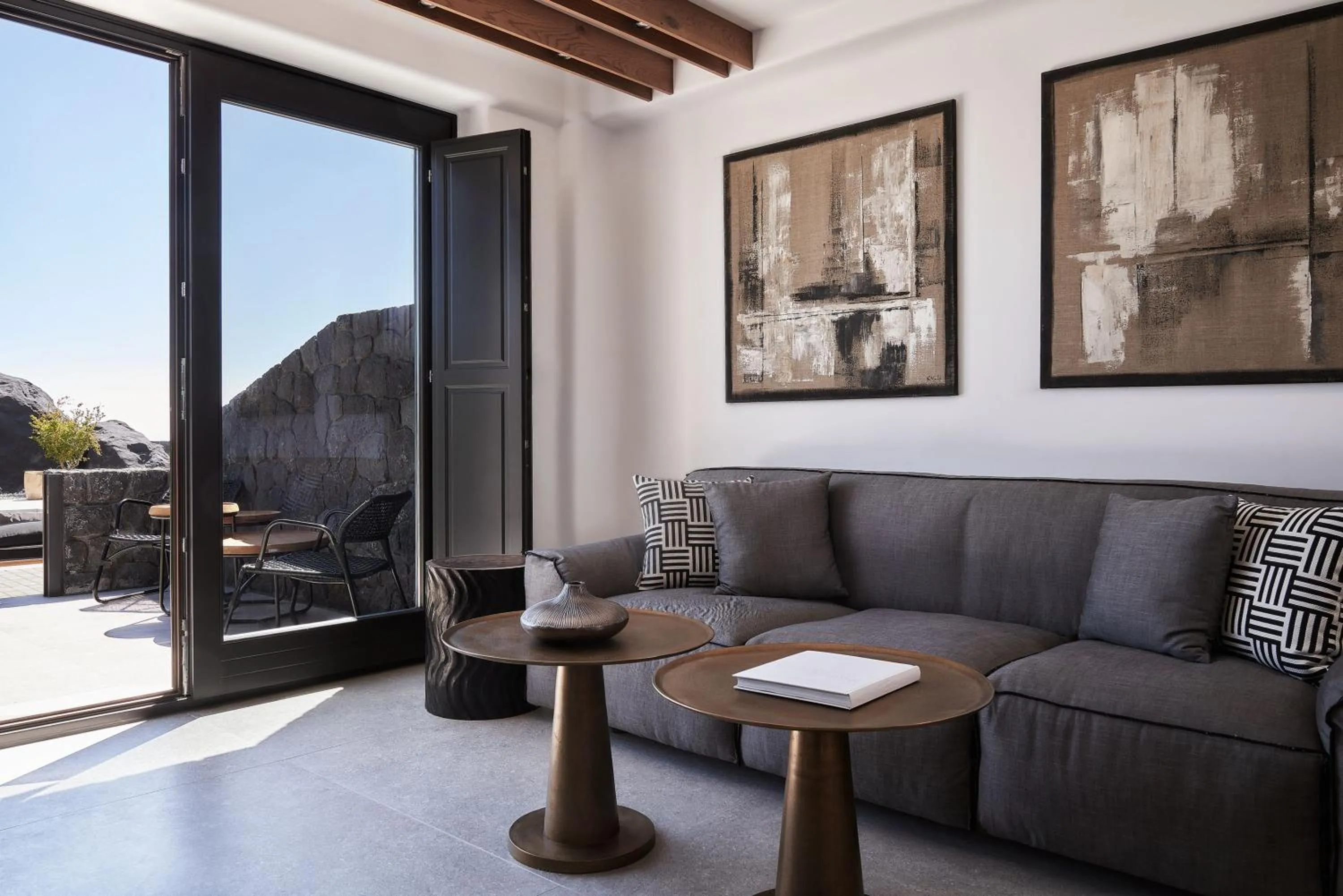 Junior Suite Pool Front in SantAnna Luxury Suites