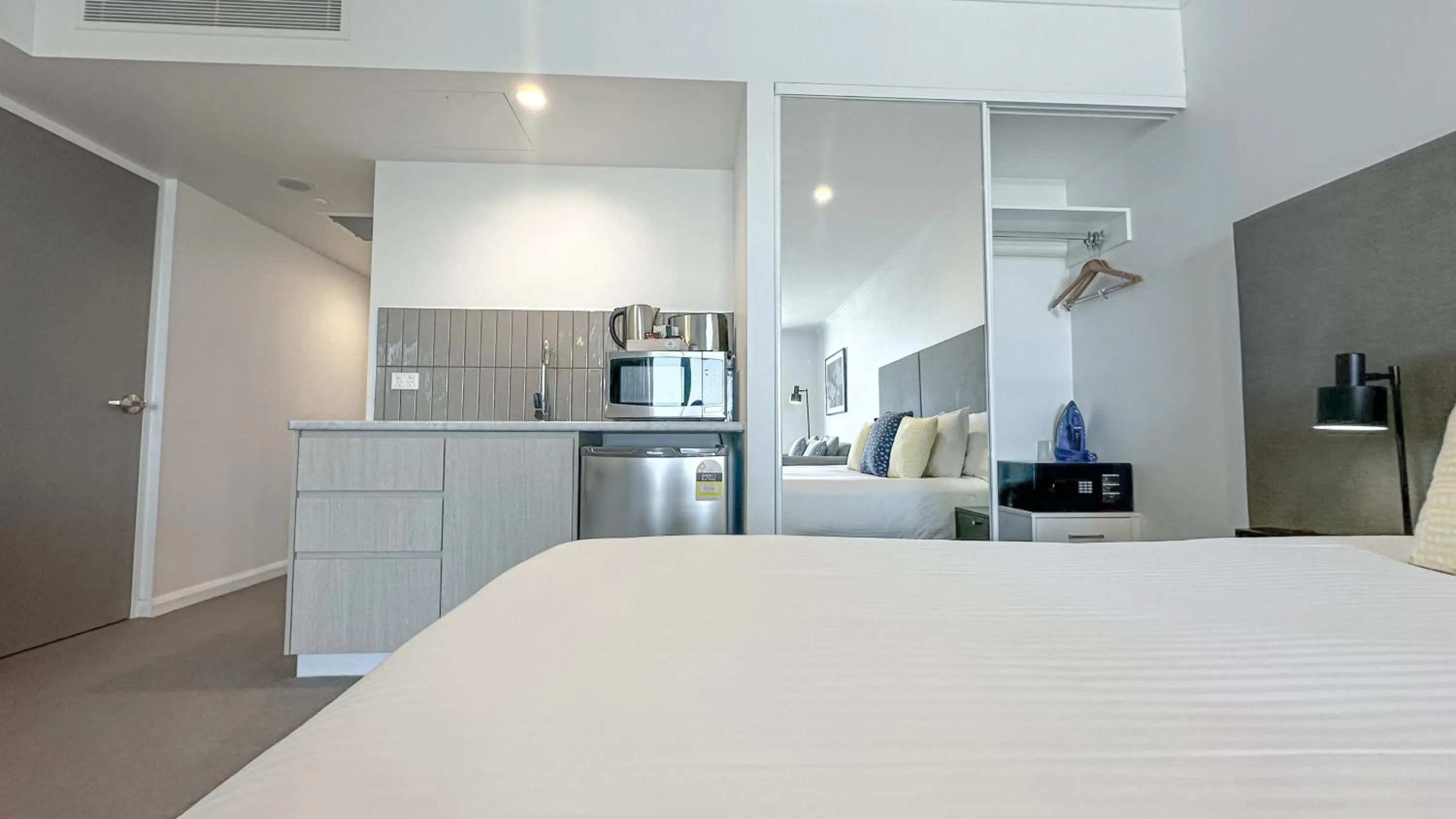 Three-Bedroom Suite - Dual Key  in Oaks Toowoomba Hotel