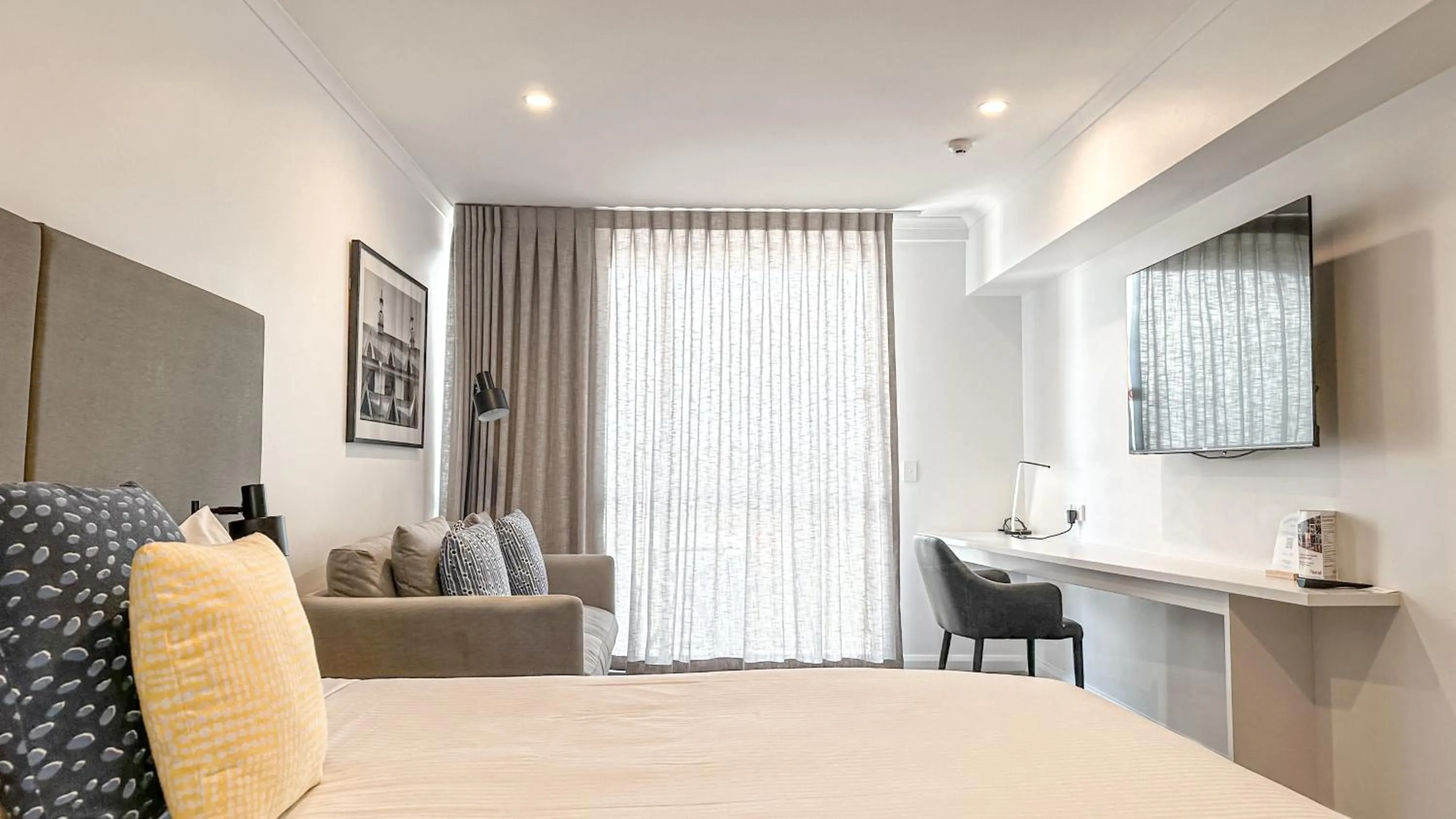 Executive Hotel Room in Oaks Toowoomba Hotel