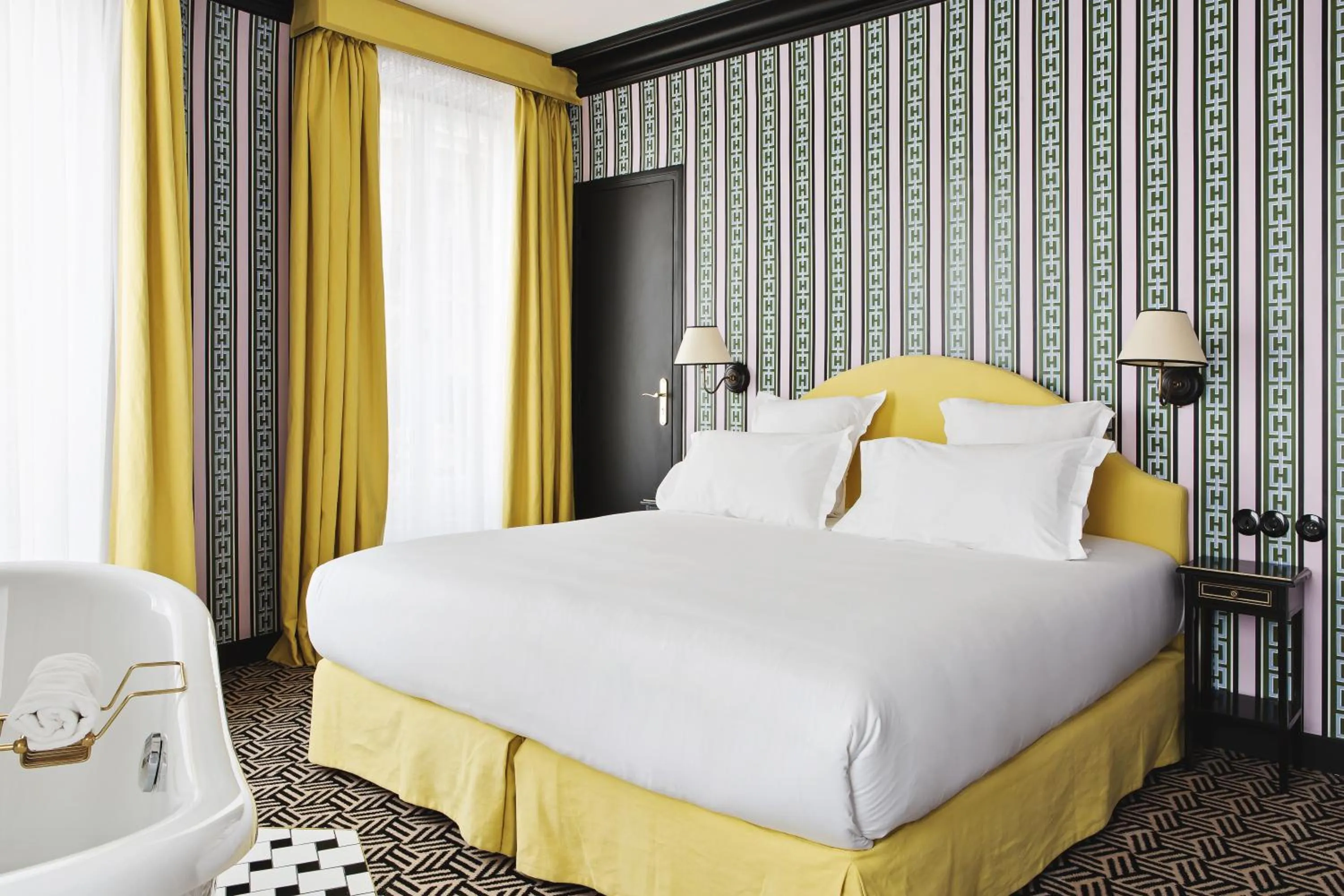 Superior Suite in Hôtel Les Deux Gares & Spa