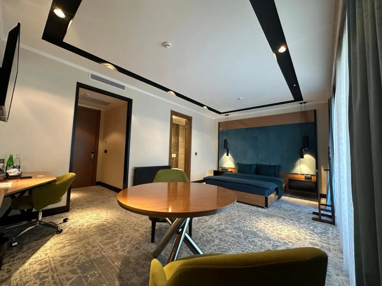 Deluxe Double Room with Balcony - single occupancy in Hotel Bukhara