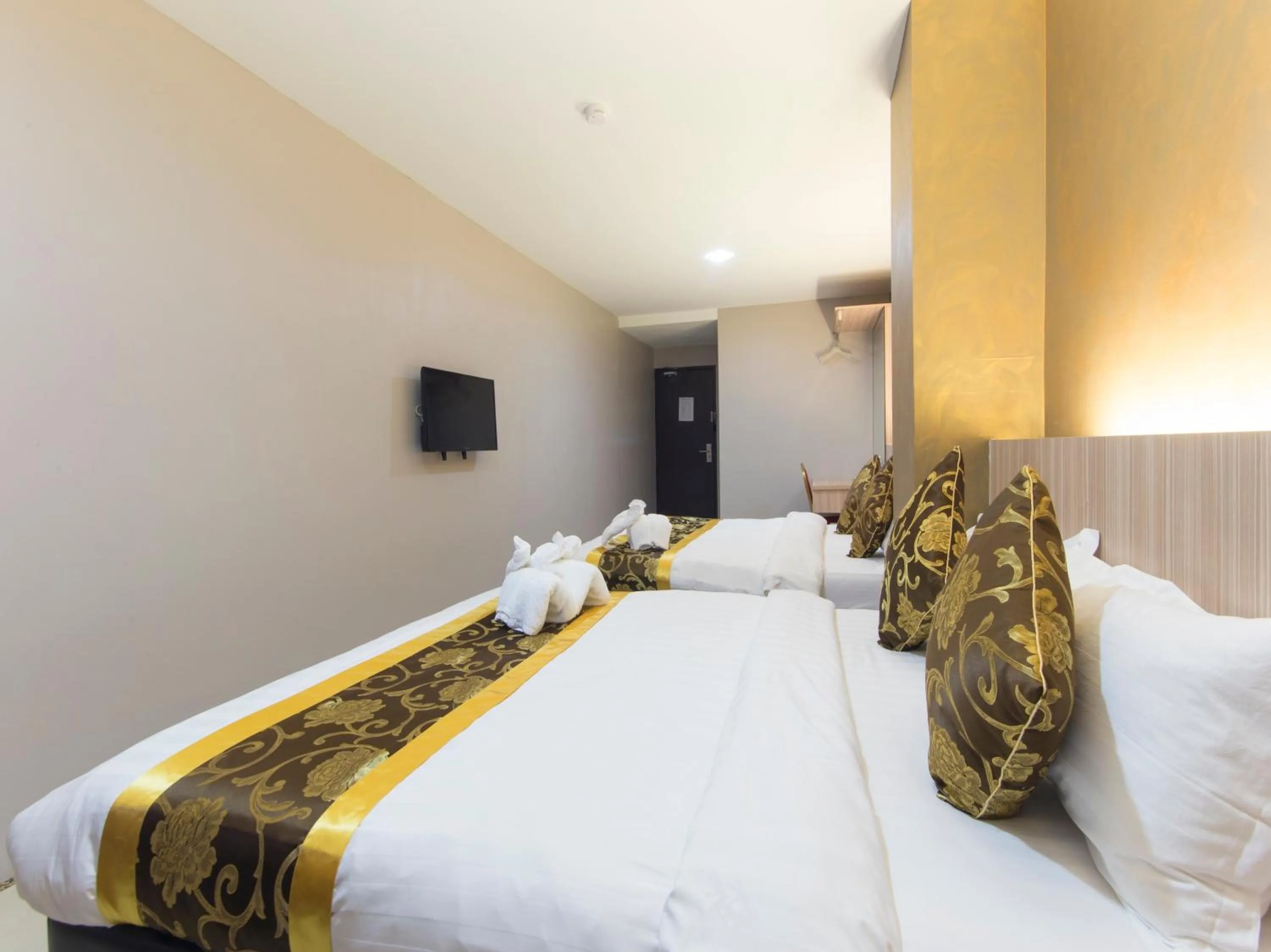 Premium Quadruple Room in Top Garden Hotel