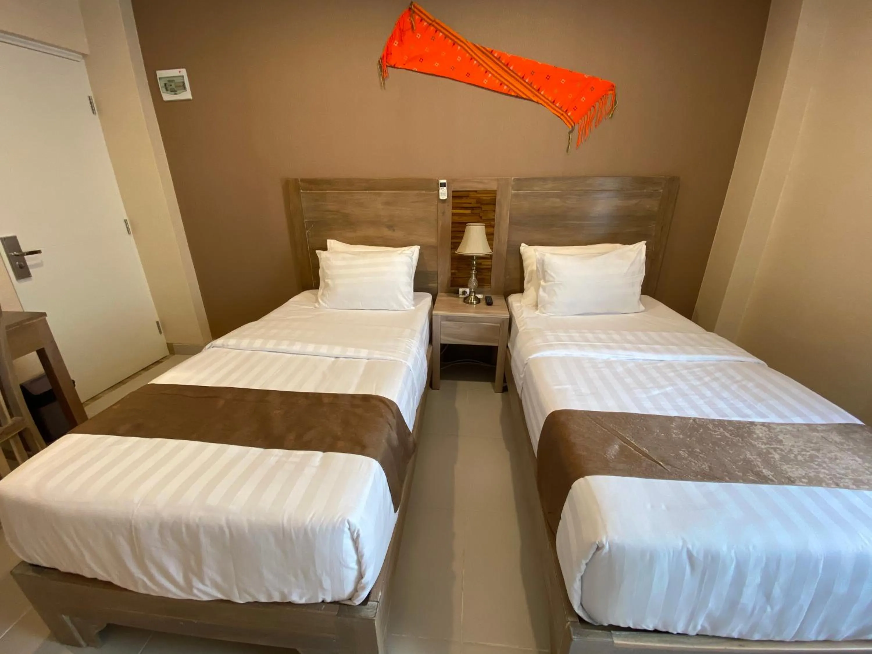 Standard Twin Room in Flamingo Avia Labuan Bajo