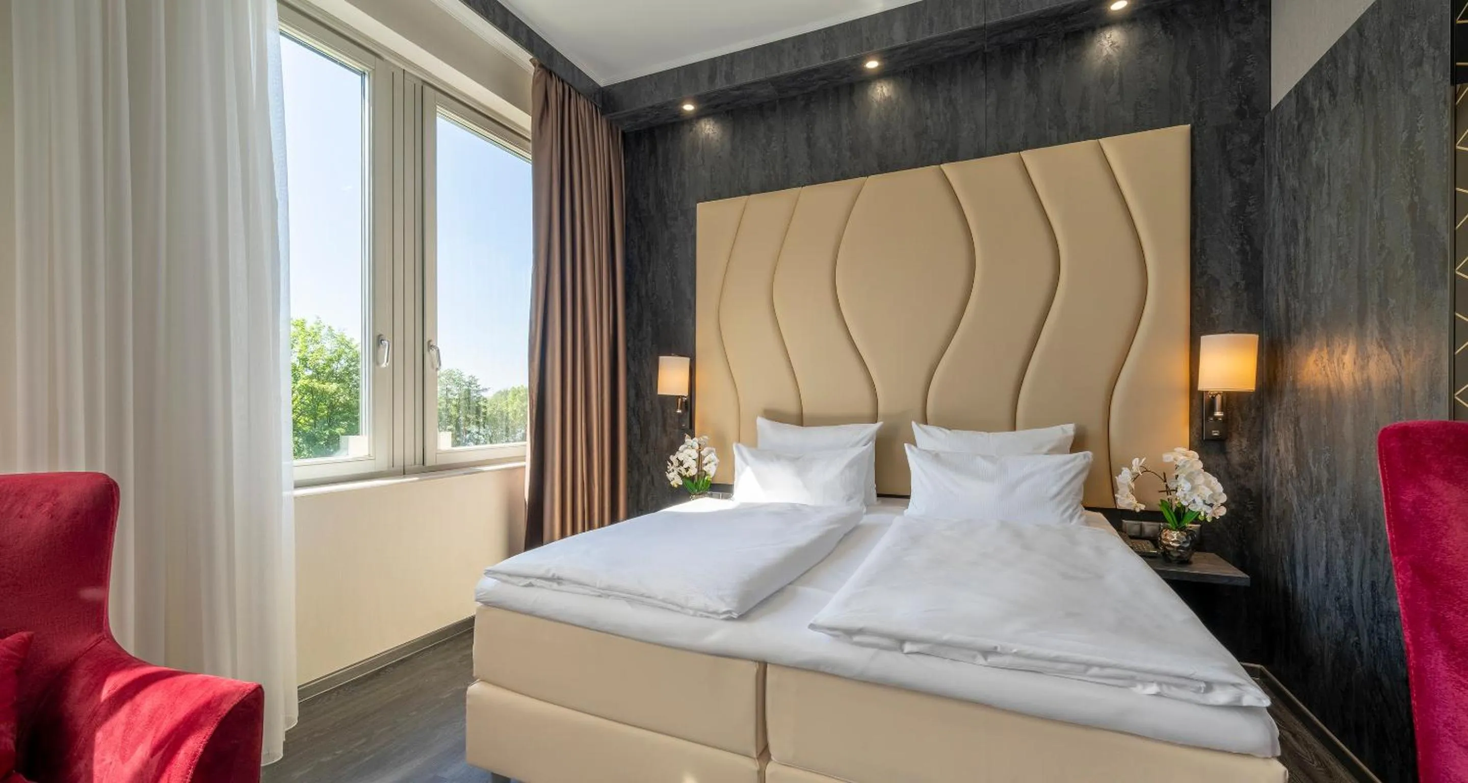 Comfort Room with Two Single Beds - single occupancy - Lake Side in PLAZA Premium Schwerin Sure Hotel Collection by Best Western