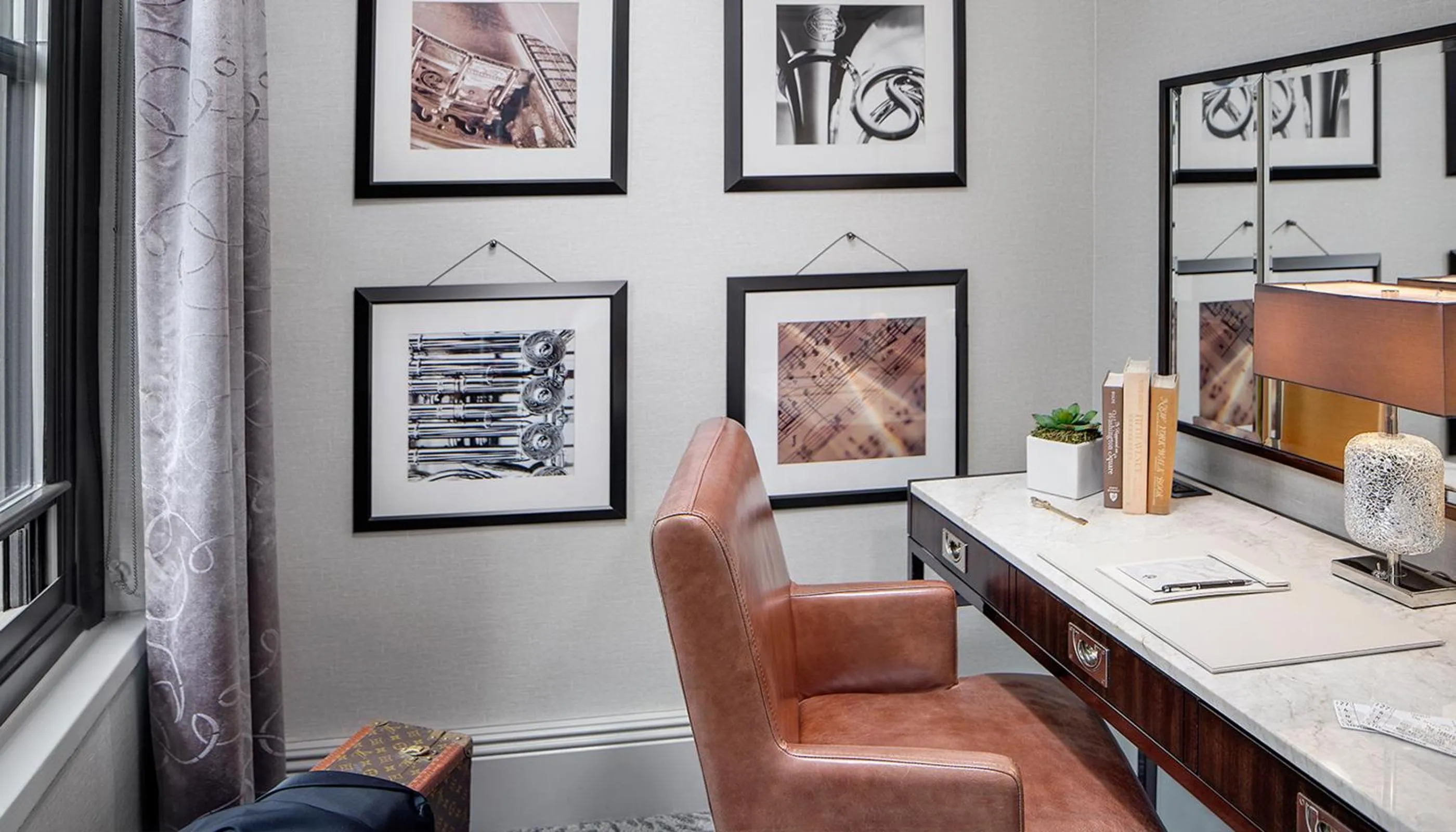 King Room - Disability Access in WestHouse Hotel New York