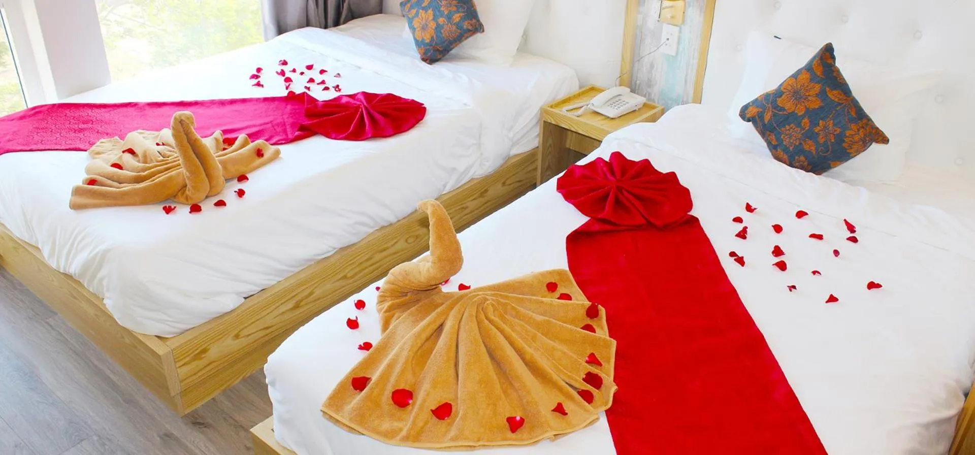 Superior Double or Twin Room with Sea View in EMERALD OCEAN HOTEL