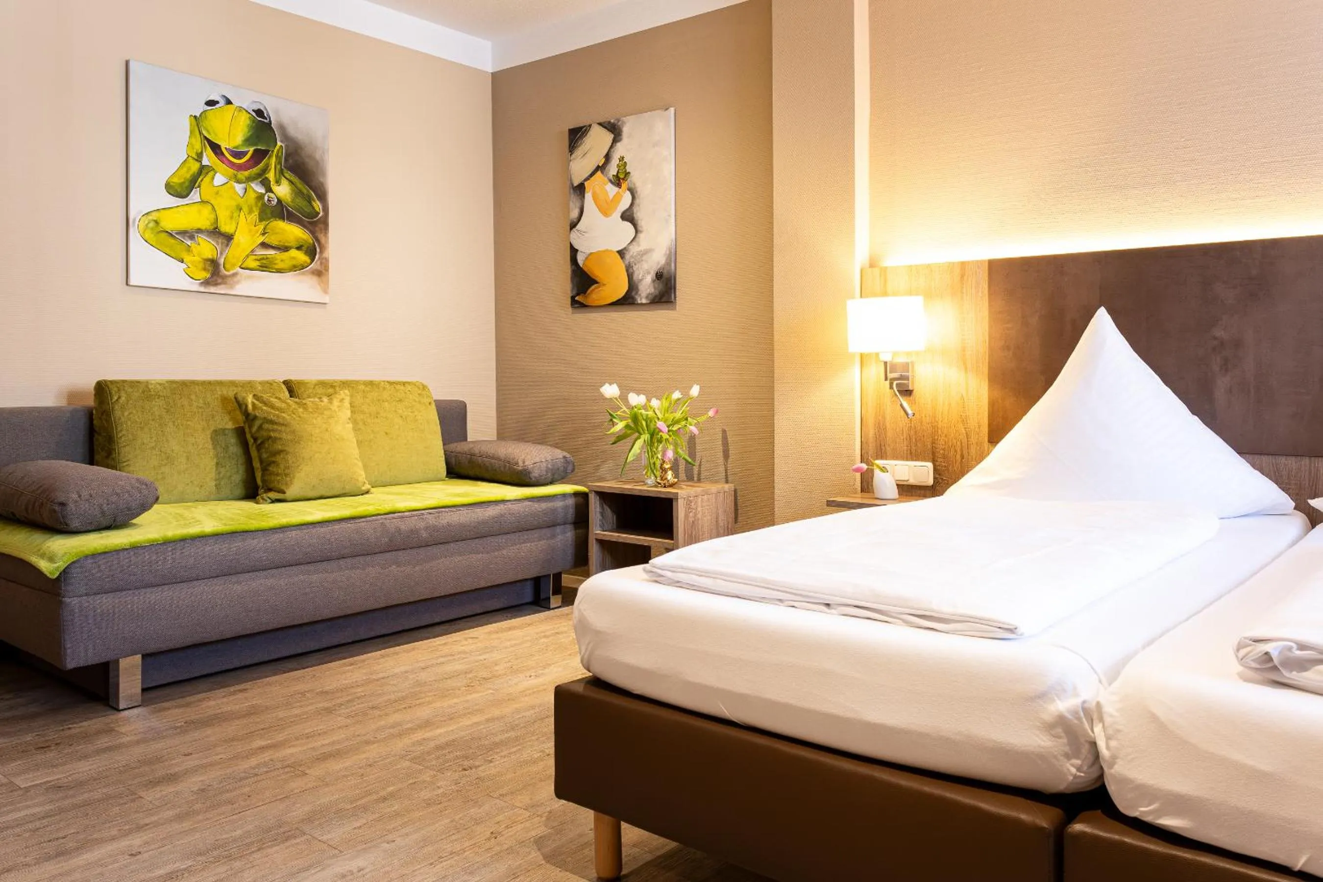 Family Room with sofa bed in Hotel Aulmann