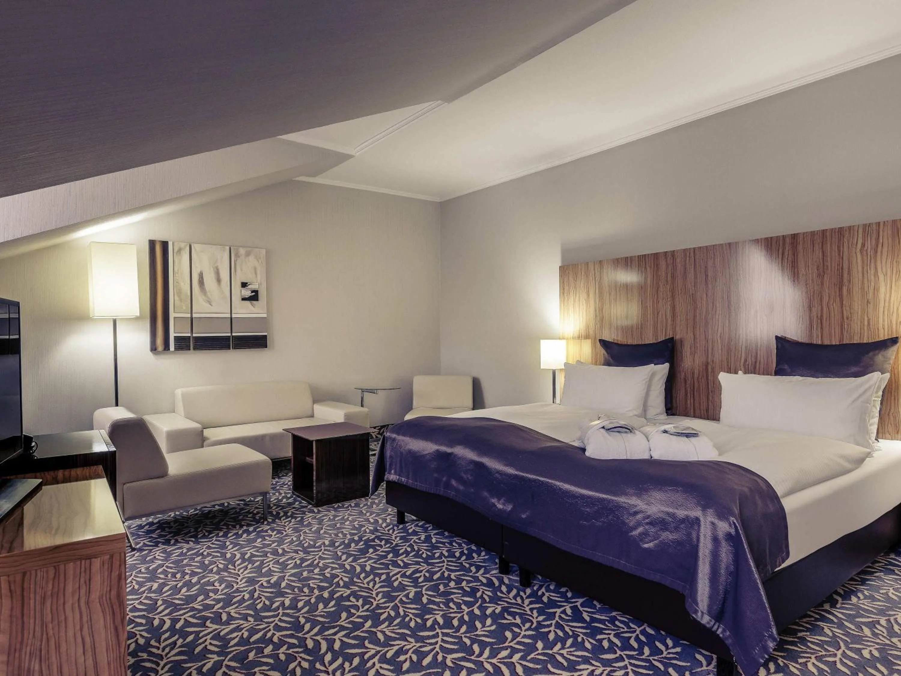 Privilege King Room in Mercure Hotel Wiesbaden City