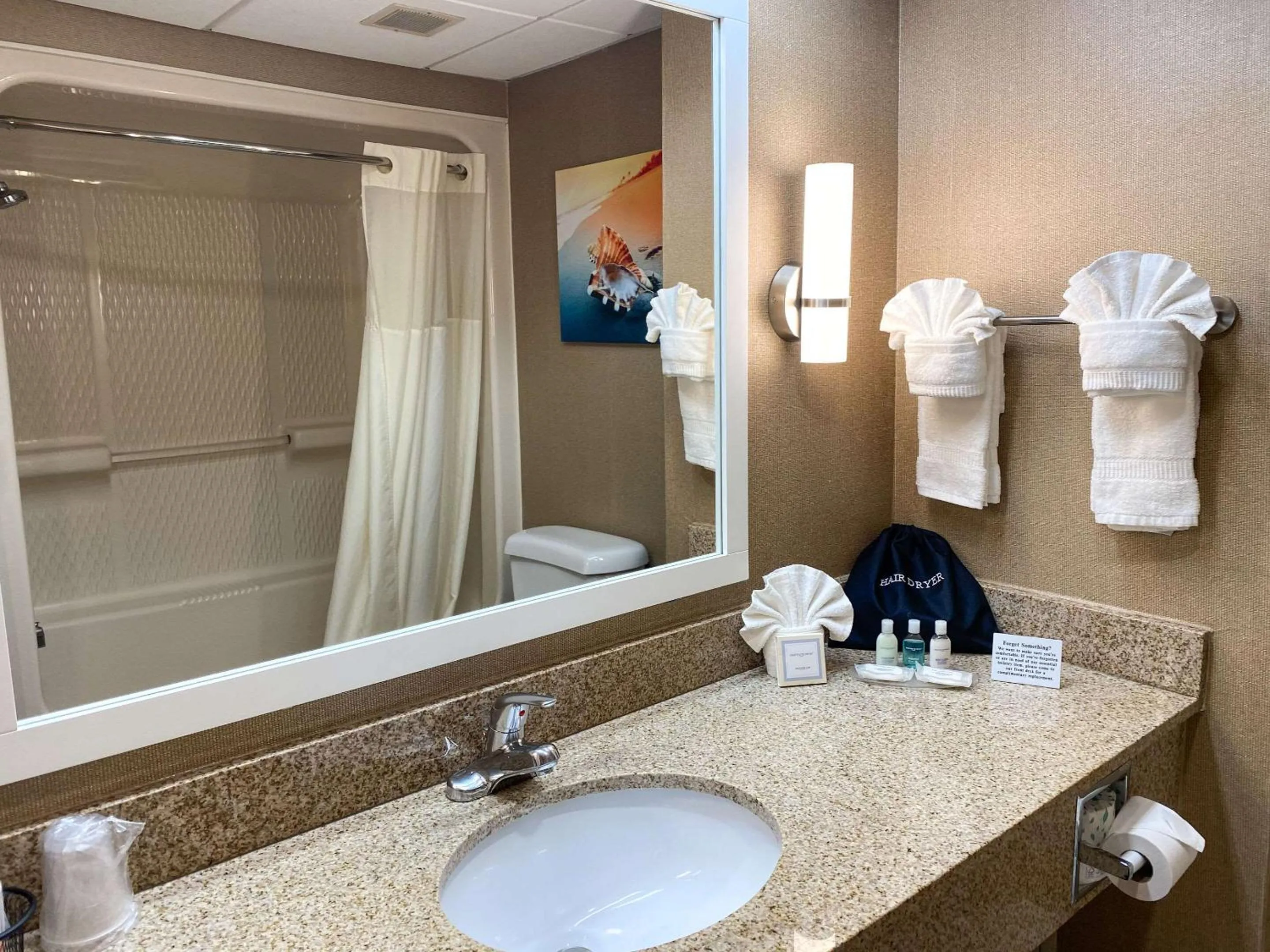 King Room with Sofa Bed - Non-Smoking in Clarion Hotel & Conference Center Toms River