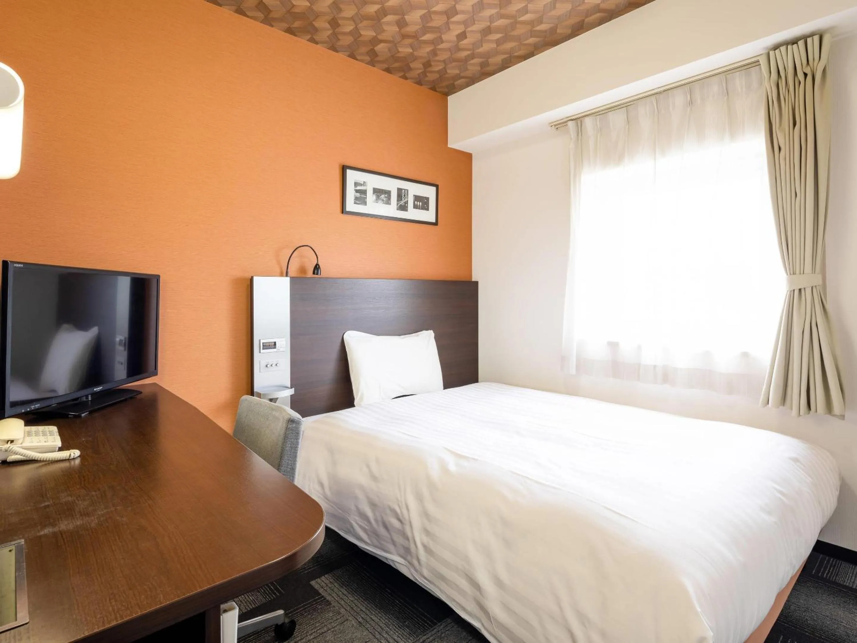 Double Room - single occupancy - Non-Smoking  in Comfort Hotel Kurosaki