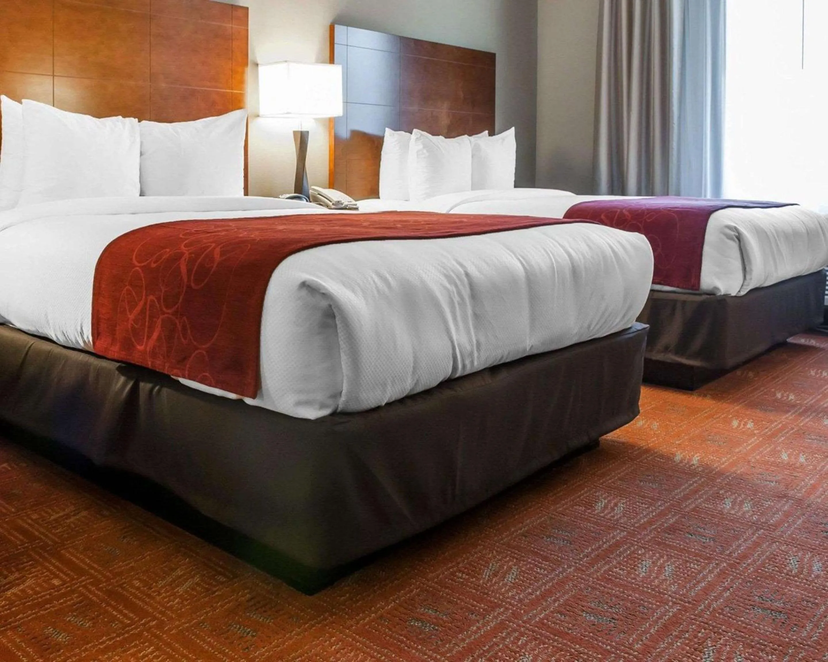 Queen Suite - Non-Smoking in Comfort Suites Farmington