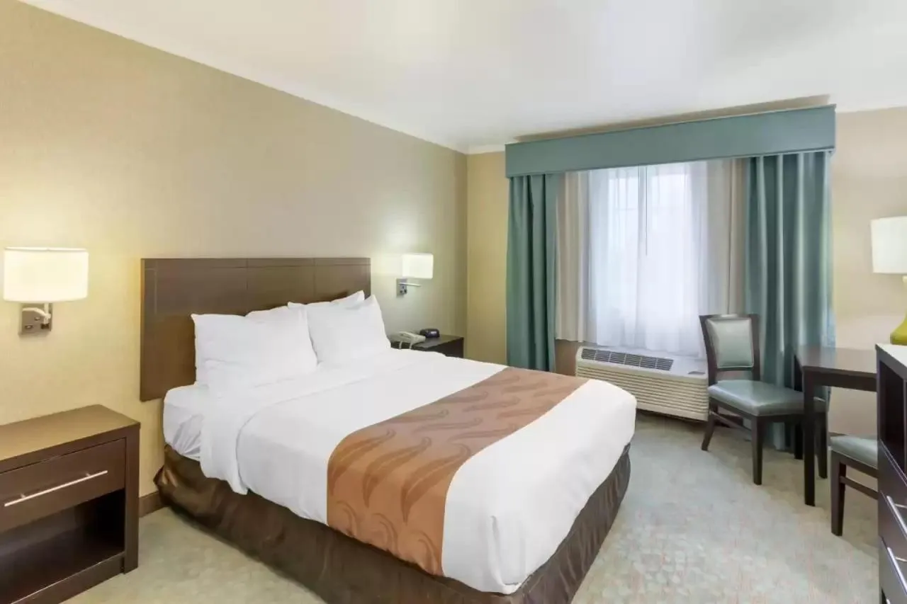 Standard Queen Room - Non-Smoking in Quality Inn Payson I-15
