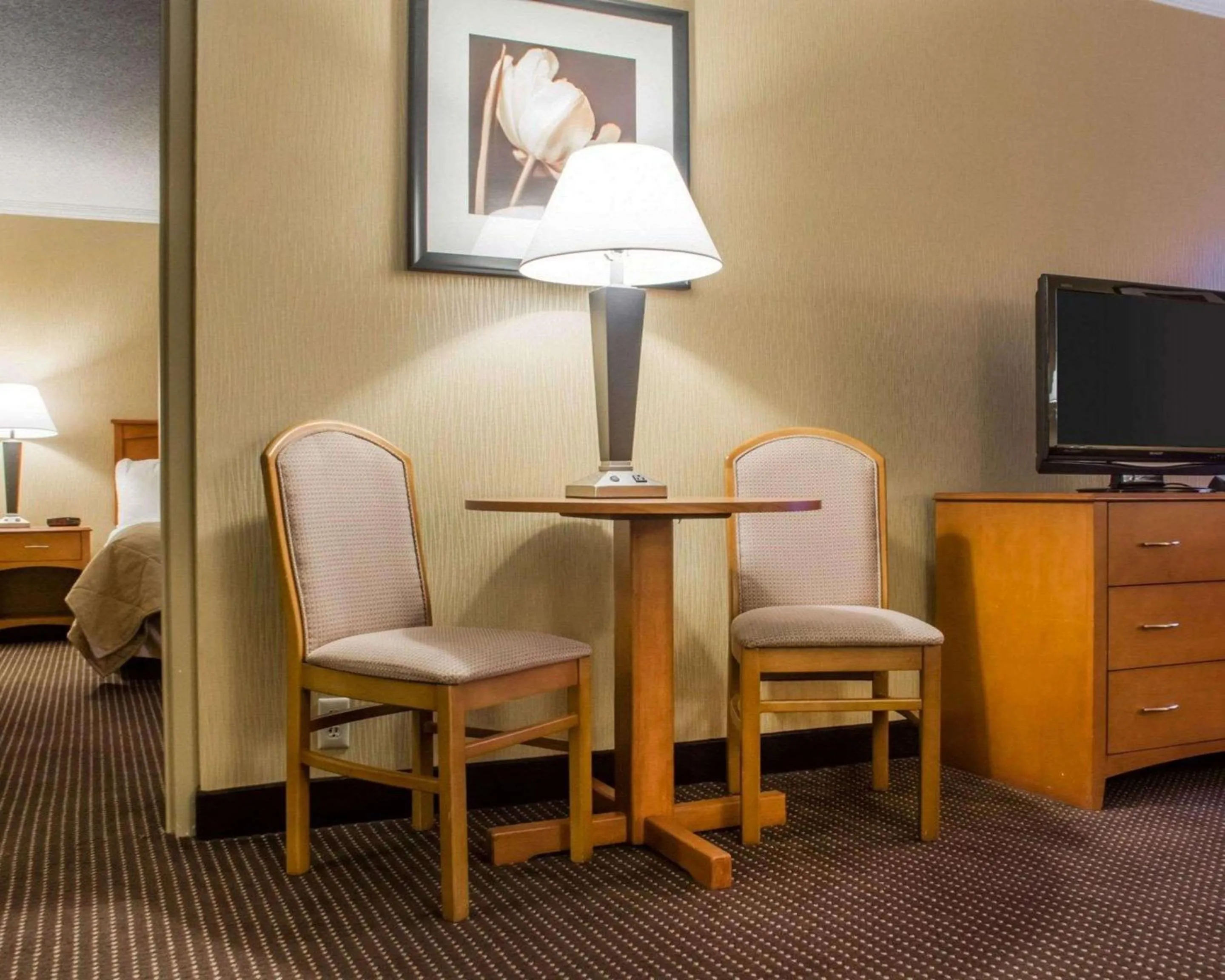 King Suite in Clarion Hotel & Suites Riverfront