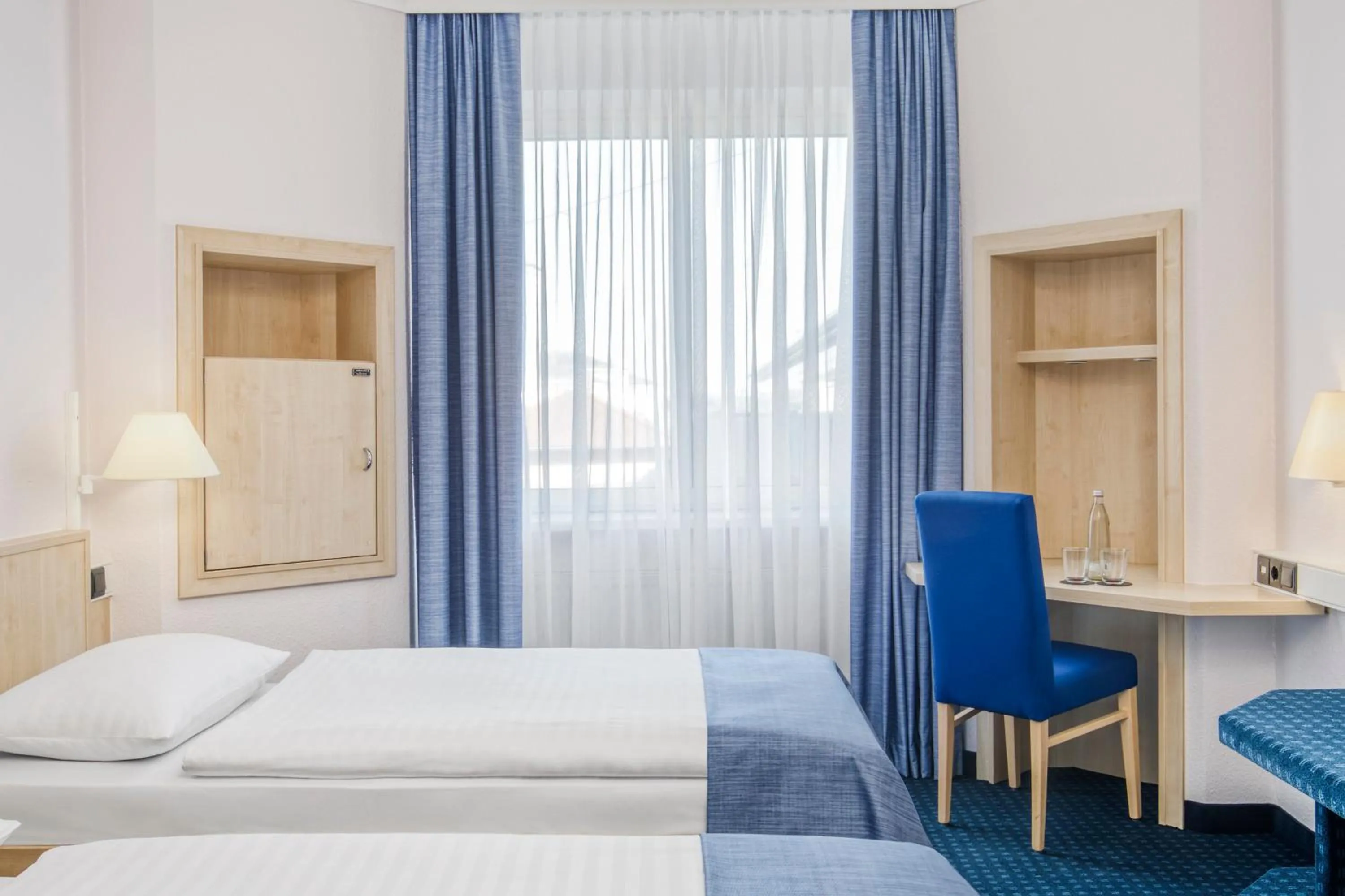 Twin Room in IntercityHotel Erfurt